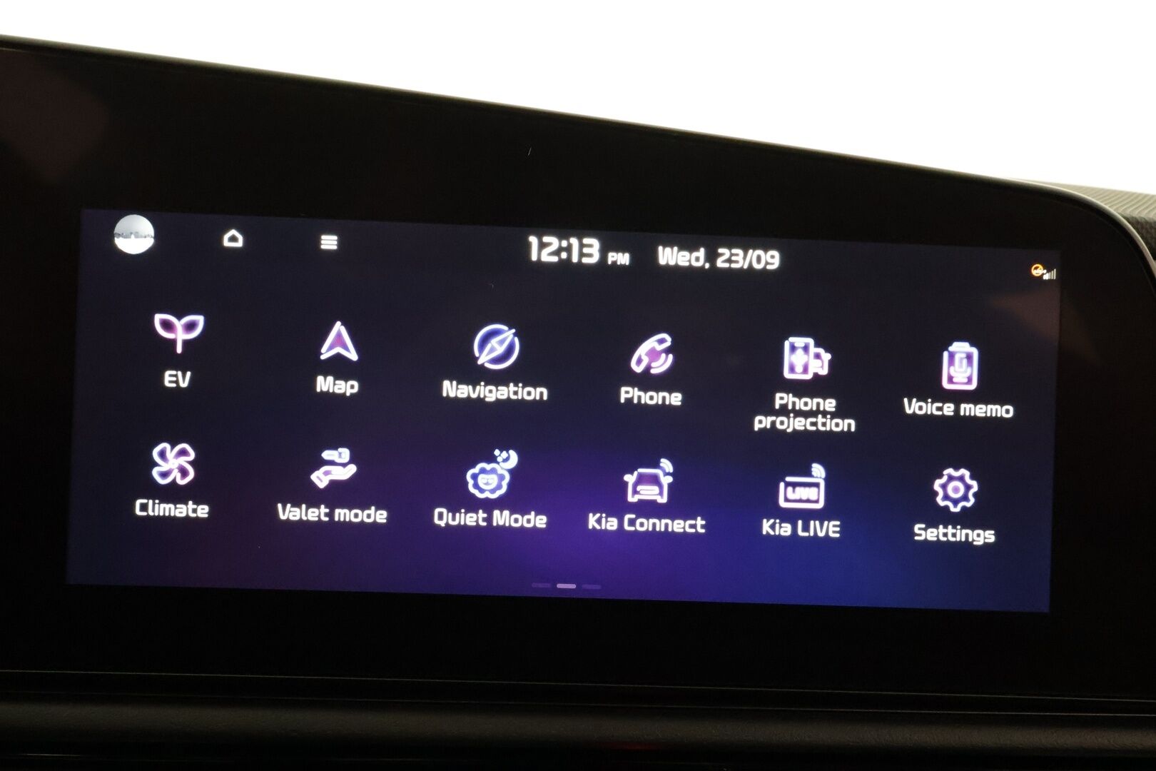 Kia Niro 2023 EX 64,8kWh 204hv Premium - | ILP | ACC | LED | P.Kamera | Sähköpenkki | Kaistavahti | Navi | Keyless | HDA | Apple&Android | Suomi-auto | Merkkihuollot | Kahdet renkaat |