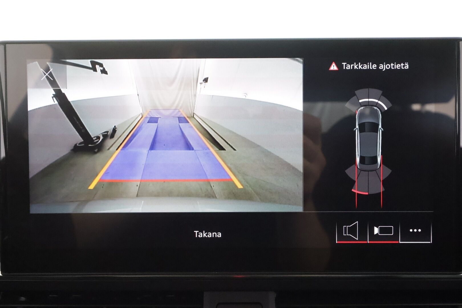 Audi A4 2023 Sedan Progress 35 TFSI 110kW MHEV S tronic - Suomiauto | Webasto | Peruutuskamera | Digital Cockpit | Vetokoukku | Black Optic |  Matrix LED | Huippuvarusteet!