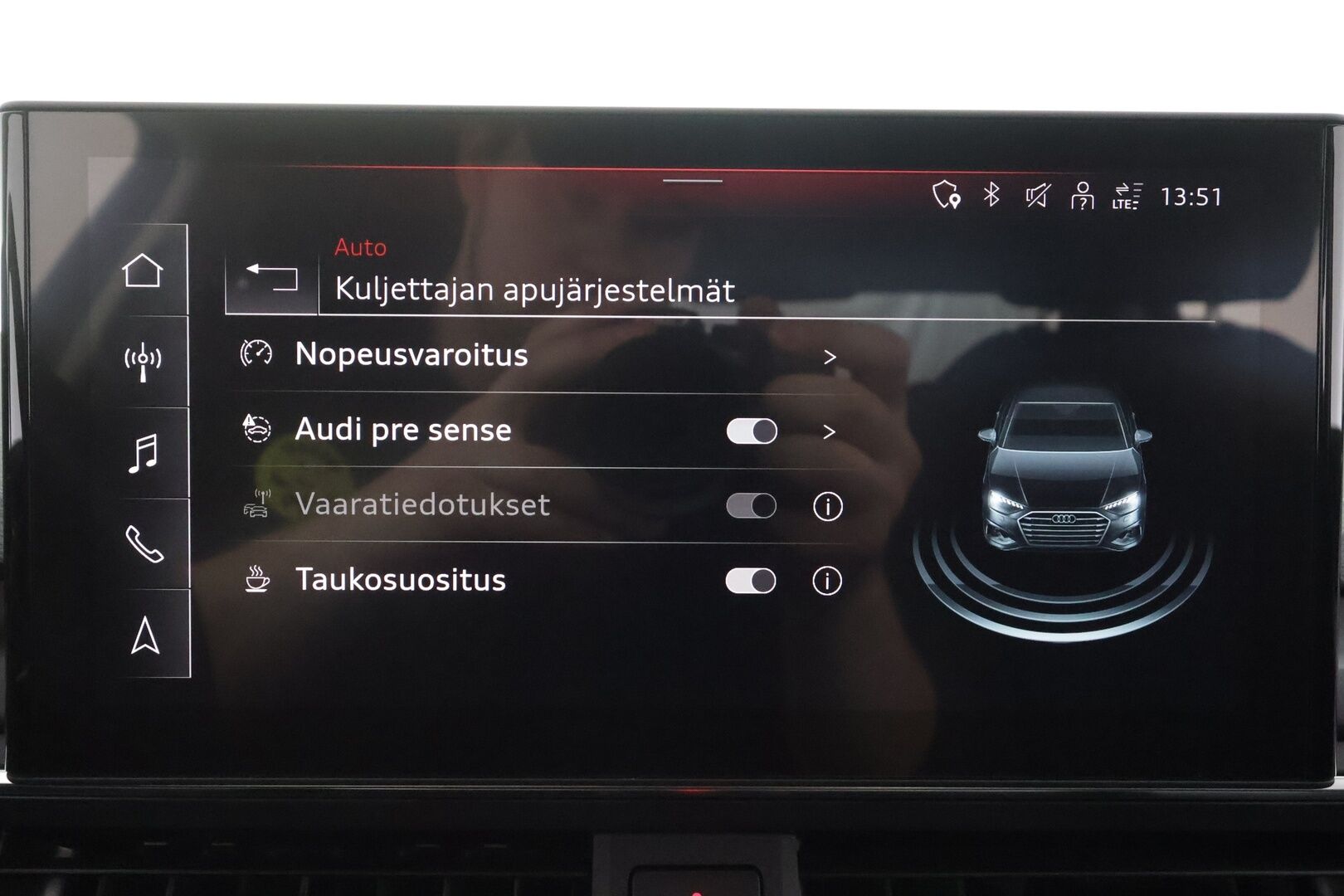 Audi A4 2023 Sedan Progress 35 TFSI 110kW MHEV S tronic - Suomiauto | Webasto | Peruutuskamera | Digital Cockpit | Vetokoukku | Black Optic |  Matrix LED | Huippuvarusteet!