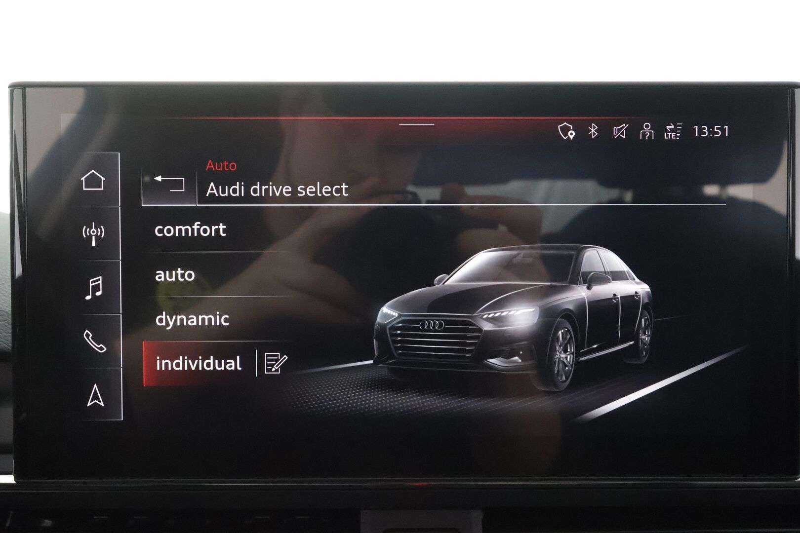 Audi A4 2023 Sedan Progress 35 TFSI 110kW MHEV S tronic - Suomiauto | Webasto | Peruutuskamera | Digital Cockpit | Vetokoukku | Black Optic |  Matrix LED | Huippuvarusteet!