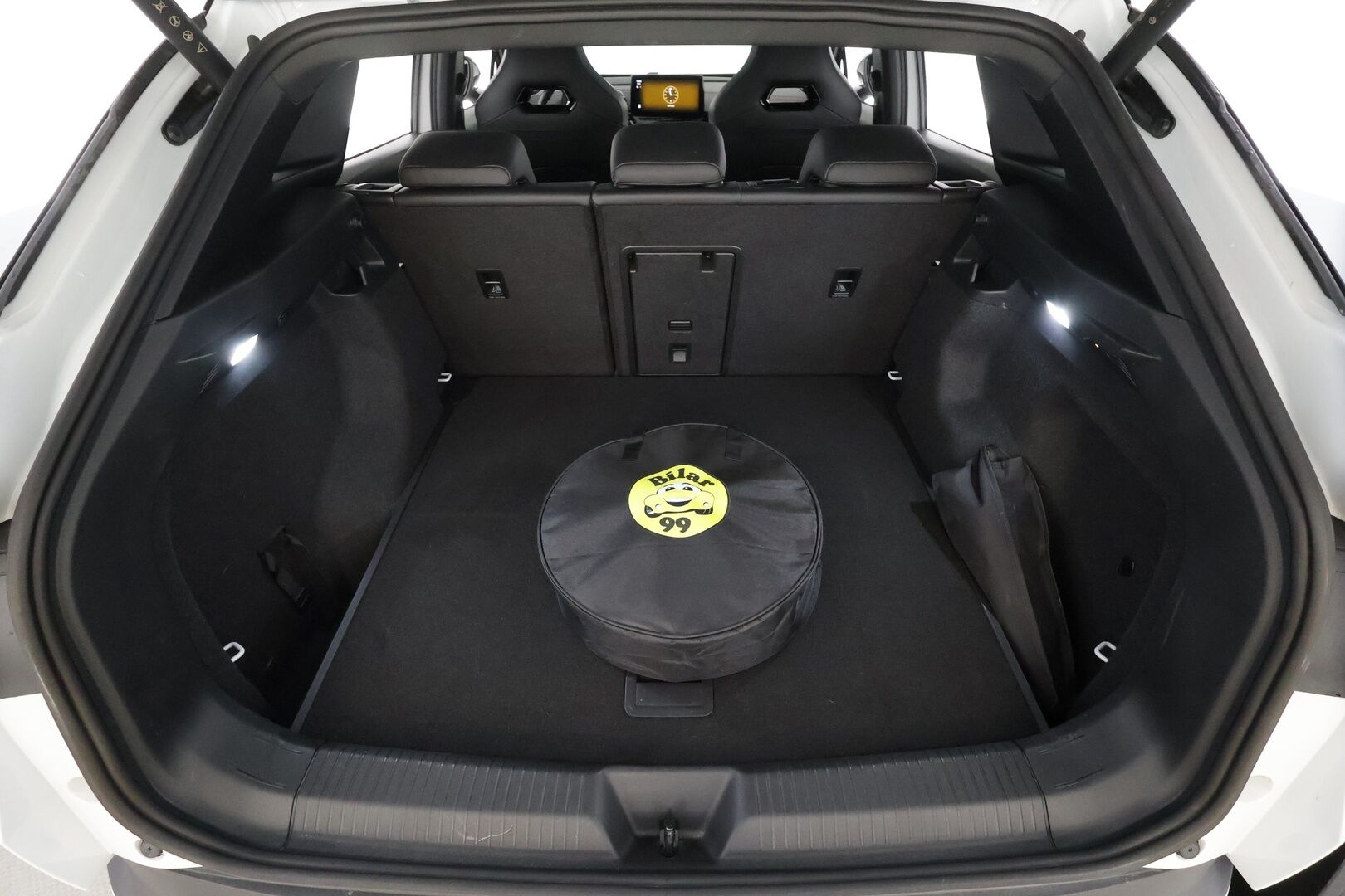 Volkswagen ID.4 2023 GTX 4MOTION Business Max,  akku 77 kWh - | ACC | ILP | Koukku | HUD | 360° | Sporttipenkit muistilla | Lasikatto | IQ.Light | Subwoofer | Travel Assist | Sähk. takaluukku | 1-om suomiauto | 2x renkaat aluin |