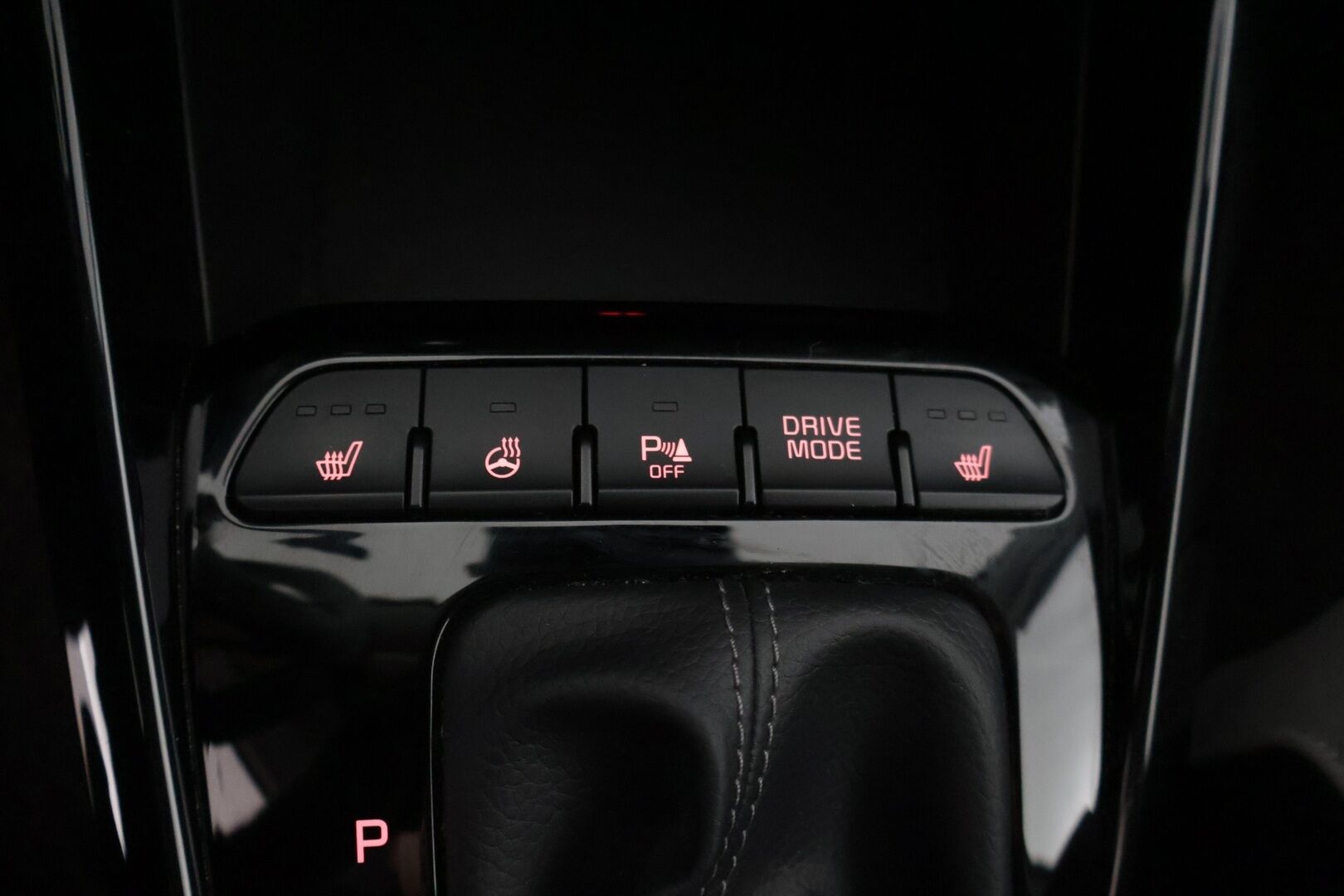 Kia Stonic 2023 1,0 T-GDI 100hv EX DCT Premium Gray * Vakkari / P-kamera / Tutkat takana / Ratinlämmitin / AppleCarPlay * - * 1.om Suomi-auto / Kahdet merkkirenkaat alumiinivanteilla! *