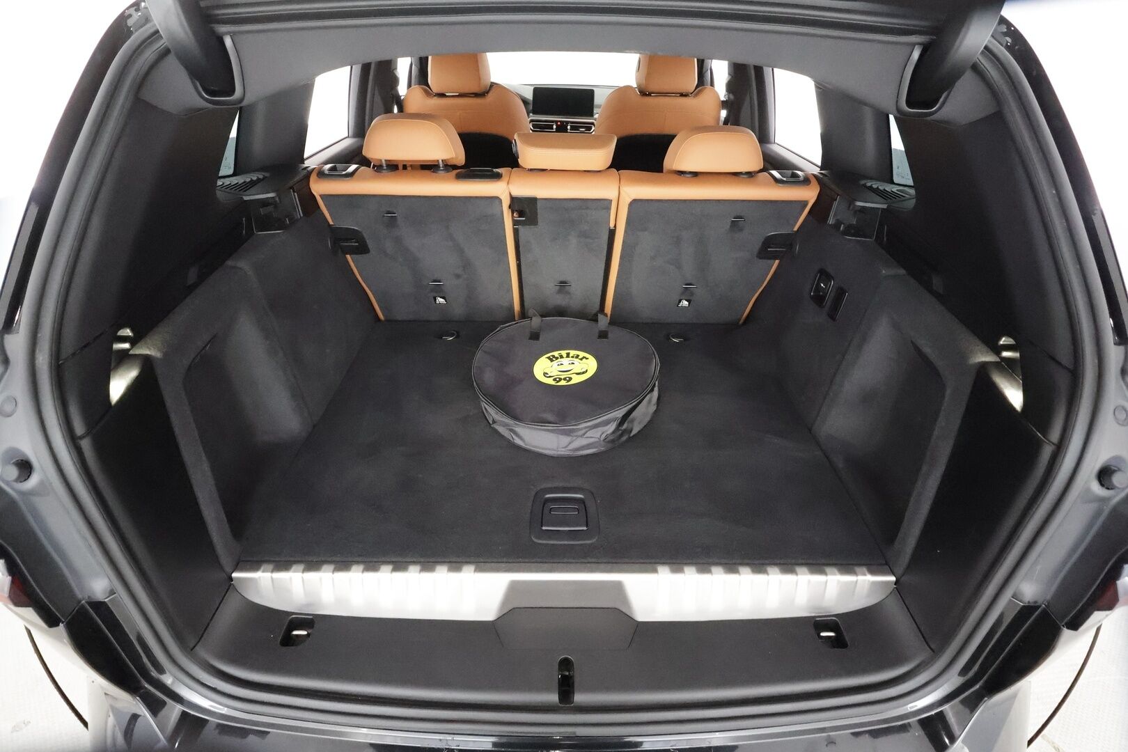 BMW X3 2023 G01 xDrive 30e A Charged Edition M Sport - | ACC | Lisälämmitin | Koukku | Hifi | Adapt LED | Muistipenkki | P.Kamera | Ratinlämmitys | Comfort access | Apple&Android | 1.Om Suomi-auto | Kahdet Renkaat |