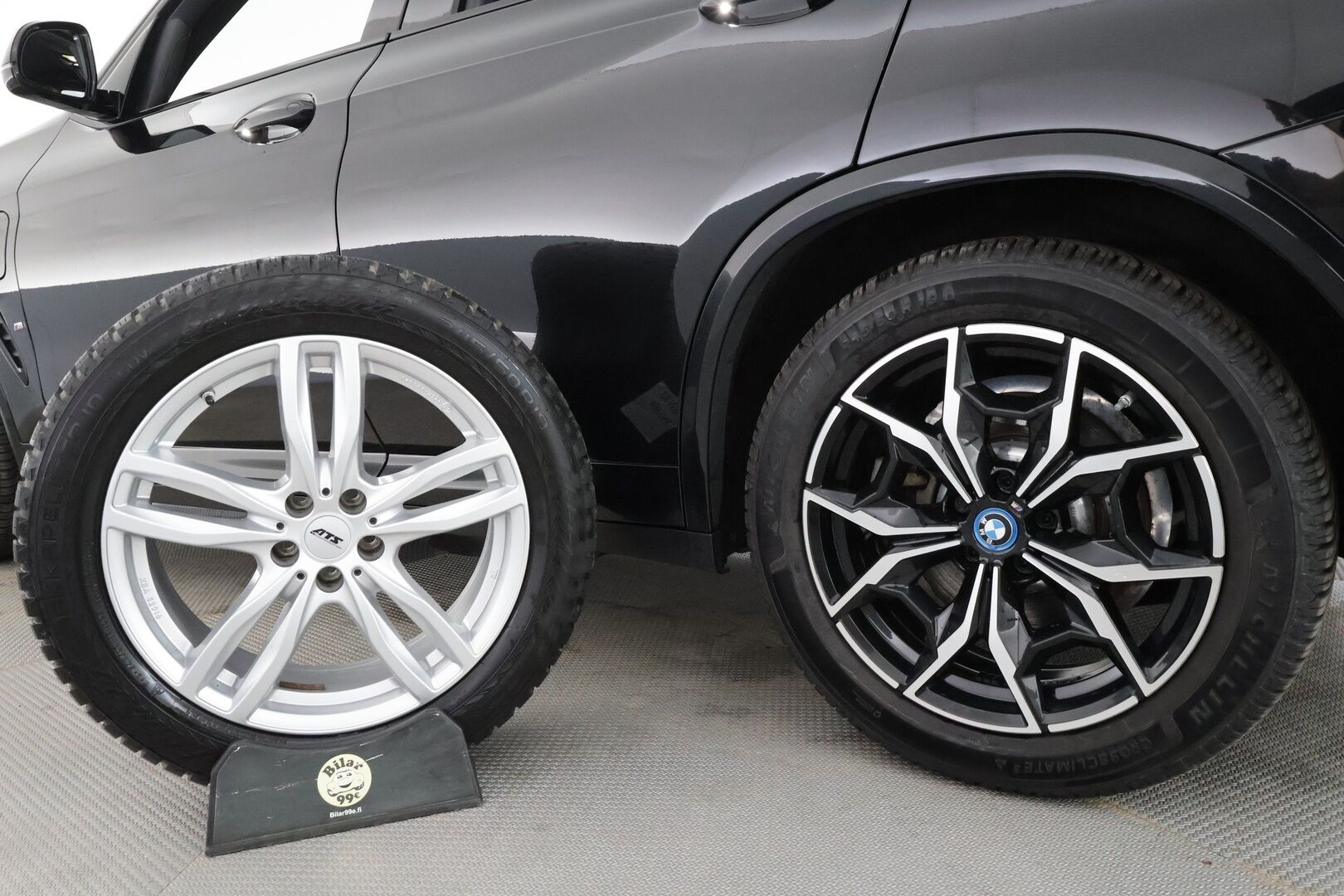 BMW X3 2023 G01 xDrive 30e A Charged Edition M Sport - | ACC | Lisälämmitin | Koukku | Hifi | Adapt LED | Muistipenkki | P.Kamera | Ratinlämmitys | Comfort access | Apple&Android | 1.Om Suomi-auto | Kahdet Renkaat |
