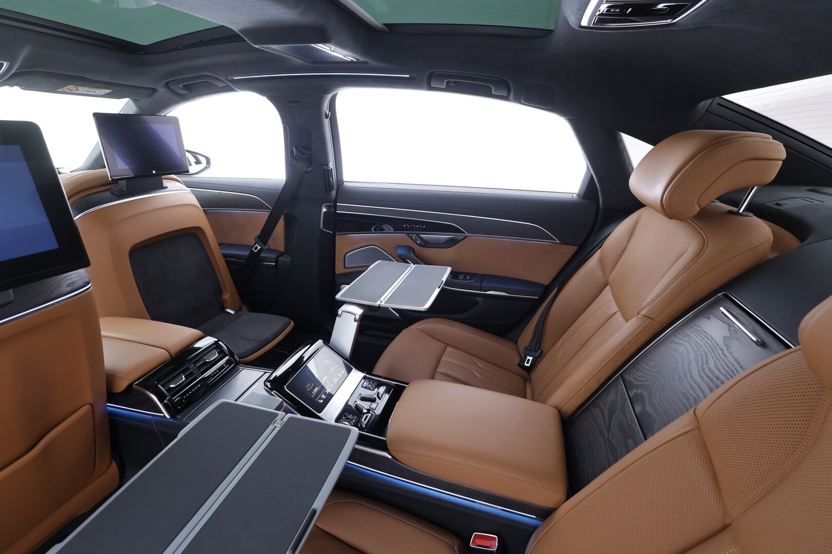 Audi A8 2023 Sedan Lang 60 TFSI e quattro tiptronic - | Nelipyöräohjaus | Imuovet | B&O Advanced 3D | ACC | Night vision | HD Matrix | Ilm. muistipenkit takana hieronnalla | Comfort penkki hieronnalla | Takanäytöt | HUD | 360° | Merkkihuollettu | ALV | 