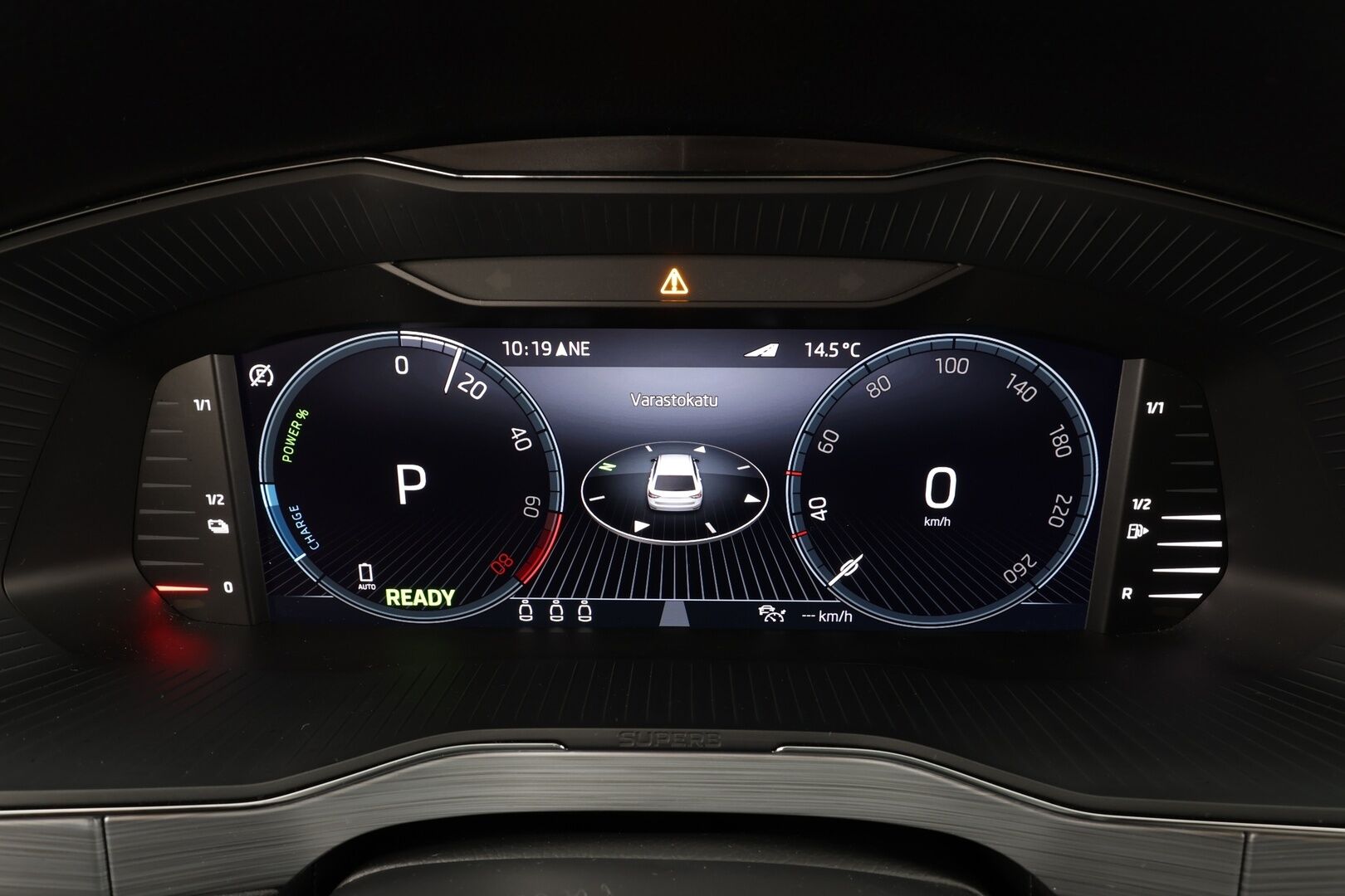 Skoda Superb 2024 Combi 1.4 TSI PHEV Ambition iV DSG * ACC / P.tutkat / LED / Navi / Webasto / Koukku / KeylessGo / Sähköluukku * - 1.Om Suomi-auto / Akku kuntotarkastettu / Kahdet renkaat aluvanteilla / Merkkihuollettu - HULLUT AVAJAISHULINAT KORKOTARJOUS 3,29 %