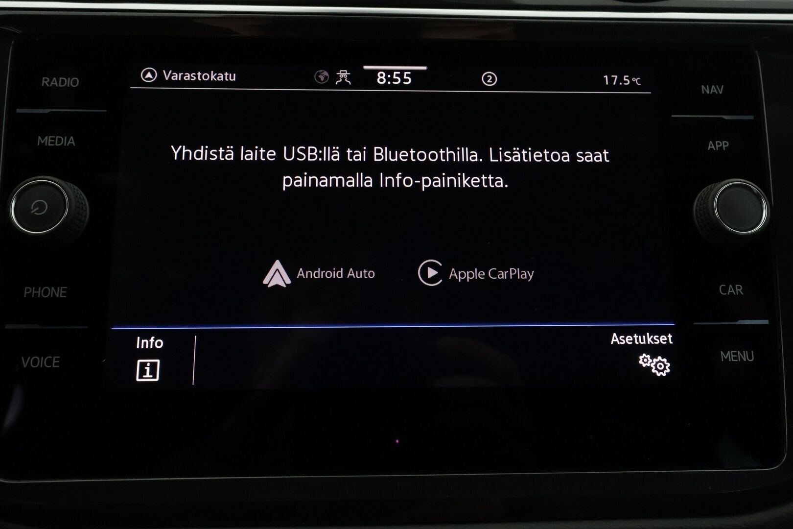 Volkswagen Tiguan 2024 R-Line Business Limited eHybrid 180 kW DSG-automaatti - ACC | koukku | IQ-Light | P-Kamera | Ratinlämmitys | Digimittaristo | Navi | Apple&Android | 1.Om Suomi-auto | Kahdet Renkaat | Merkkihuollettu | - KORKO VAIN 3,99 %