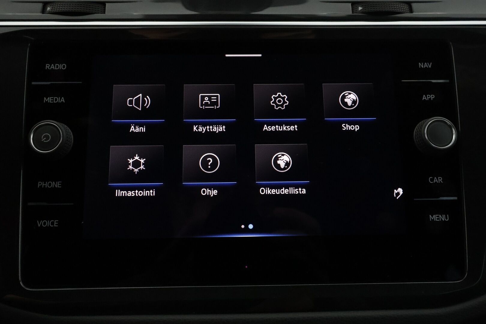 Volkswagen Tiguan 2024 R-Line Business Limited eHybrid 180 kW DSG-automaatti - ACC | koukku | IQ-Light | P-Kamera | Ratinlämmitys | Digimittaristo | Navi | Apple&Android | 1.Om Suomi-auto | Kahdet Renkaat | Merkkihuollettu | - KORKO VAIN 3,99 %