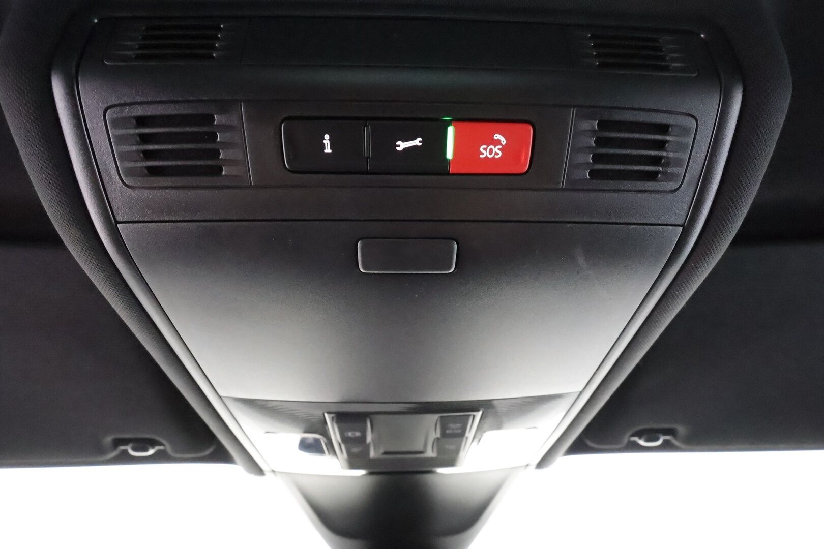 Volkswagen Tiguan 2024 R-Line Business Limited eHybrid 180 kW DSG-automaatti - ACC | koukku | IQ-Light | P-Kamera | Ratinlämmitys | Digimittaristo | Navi | Apple&Android | 1.Om Suomi-auto | Kahdet Renkaat | Merkkihuollettu | - KORKO VAIN 3,99 %