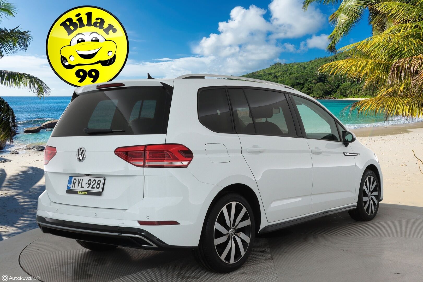 Volkswagen Touran 2020 R-Line 1,5 TSI EVO 110 kW DSG 7-P **Koukku / Adapt.Vakkari / P.kamera / LED-valot / Hierovat Penkit / KeylessGO** - 3,99 % KORKOTARJOUS TÄHÄN AUTOON - Kahdet renkaat