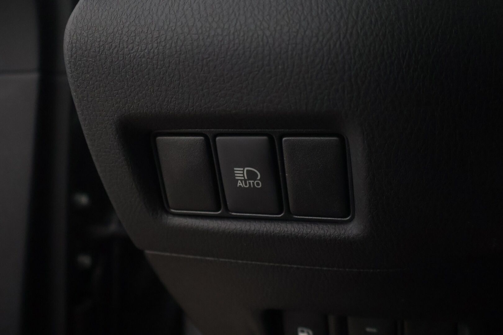 Toyota C-HR 2021 2,0 Hybrid GR Sport * JBL / ACC / Apple&Android / Blis / P-kamera * - Juuri saapunut / 2x Renkaat