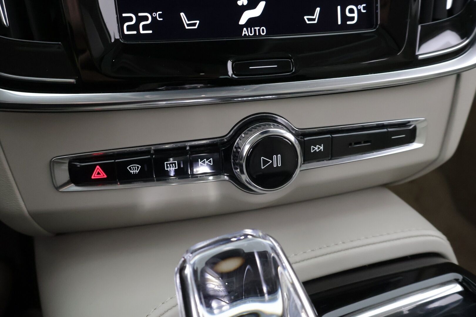 Volvo S90 2021 T8 TwE AWD Inscription aut *Adapt. Vakkari / BLIS / HUD / Bowers&Wilkins / 360 kamerat / Kattoluukku / Tuul. sekä hierovat nahat* - 3,99 % KORKOTARJOUS TÄHÄN AUTOON - *Huippuvarusteet / 2xrenkaat ja vanteet*