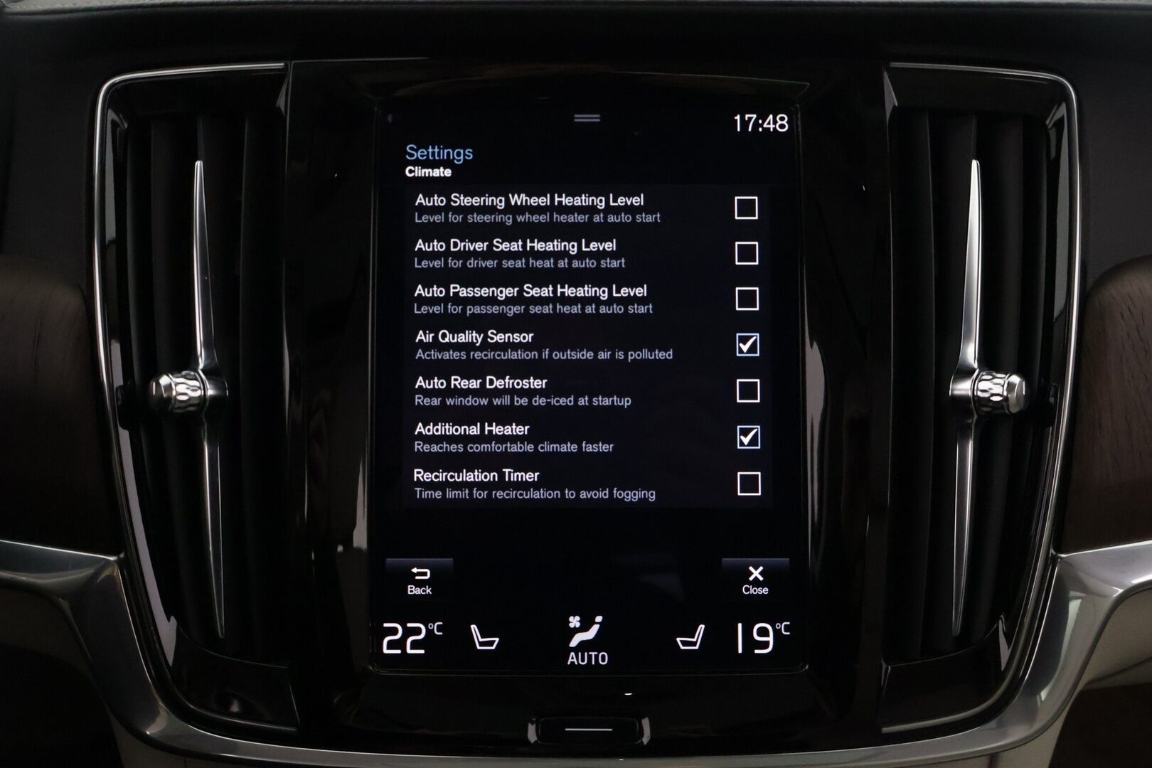 Volvo S90 2021 T8 TwE AWD Inscription aut *Adapt. Vakkari / BLIS / HUD / Bowers&Wilkins / 360 kamerat / Kattoluukku / Tuul. sekä hierovat nahat* - 3,99 % KORKOTARJOUS TÄHÄN AUTOON - *Huippuvarusteet / 2xrenkaat ja vanteet*