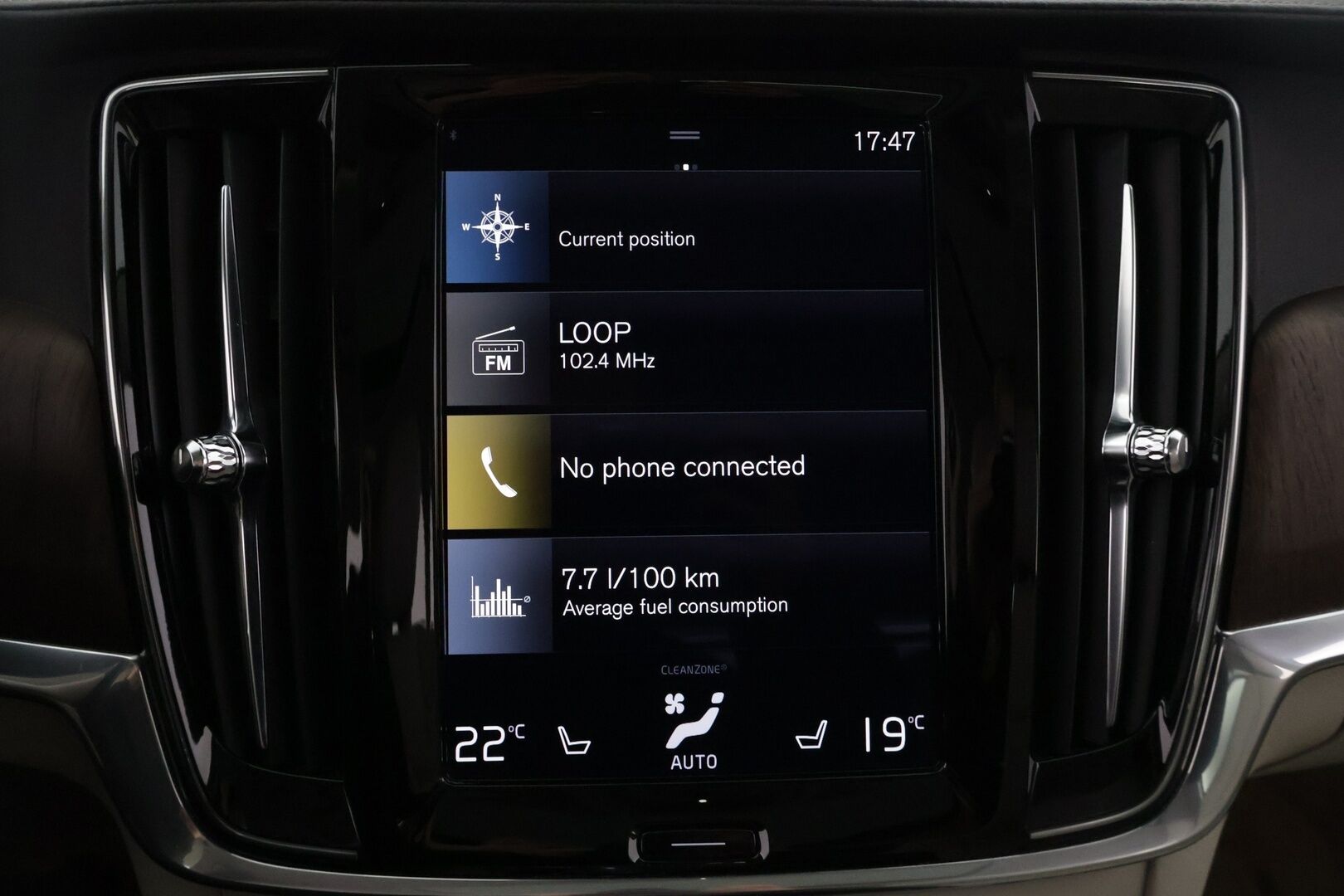 Volvo S90 2021 T8 TwE AWD Inscription aut *Adapt. Vakkari / BLIS / HUD / Bowers&Wilkins / 360 kamerat / Kattoluukku / Tuul. sekä hierovat nahat* - 3,99 % KORKOTARJOUS TÄHÄN AUTOON - *Huippuvarusteet / 2xrenkaat ja vanteet*