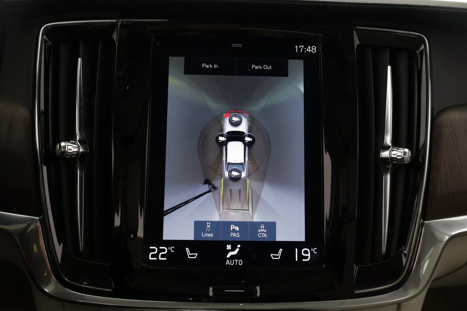 Volvo S90 2021 T8 TwE AWD Inscription aut *Adapt. Vakkari / BLIS / HUD / Bowers&Wilkins / 360 kamerat / Kattoluukku / Tuul. sekä hierovat nahat* - 3,99 % KORKOTARJOUS TÄHÄN AUTOON - *Huippuvarusteet / 2xrenkaat ja vanteet*
