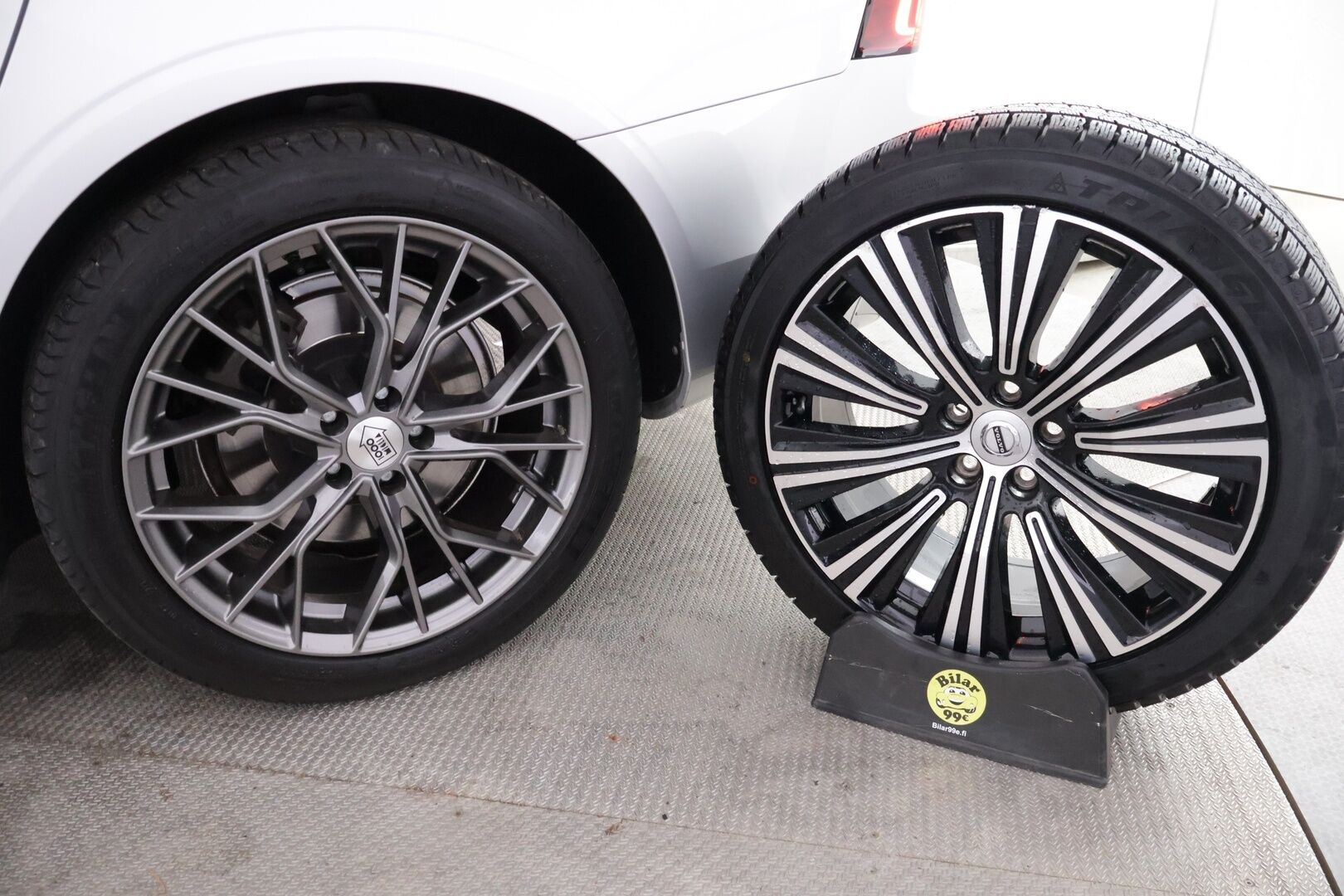 Volvo S90 2021 T8 TwE AWD Inscription aut *Adapt. Vakkari / BLIS / HUD / Bowers&Wilkins / 360 kamerat / Kattoluukku / Tuul. sekä hierovat nahat* - 3,99 % KORKOTARJOUS TÄHÄN AUTOON - *Huippuvarusteet / 2xrenkaat ja vanteet*