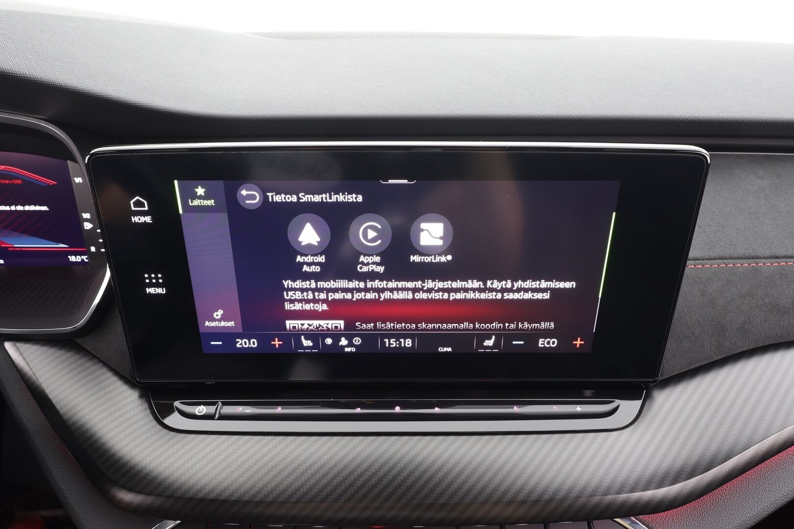 Skoda Octavia 2024 Combi 1.4 TSI PHEV RS iV DSG Autom. - | ACC | Lisälämmitin | Skoda crystal Light Matrix LED | P.Kamera | Digimittaristo | Ratinlämmitys | Keyless | Apple&Android | Suomi-auto | Kahdet Renkaat | Merkkihuollettu |