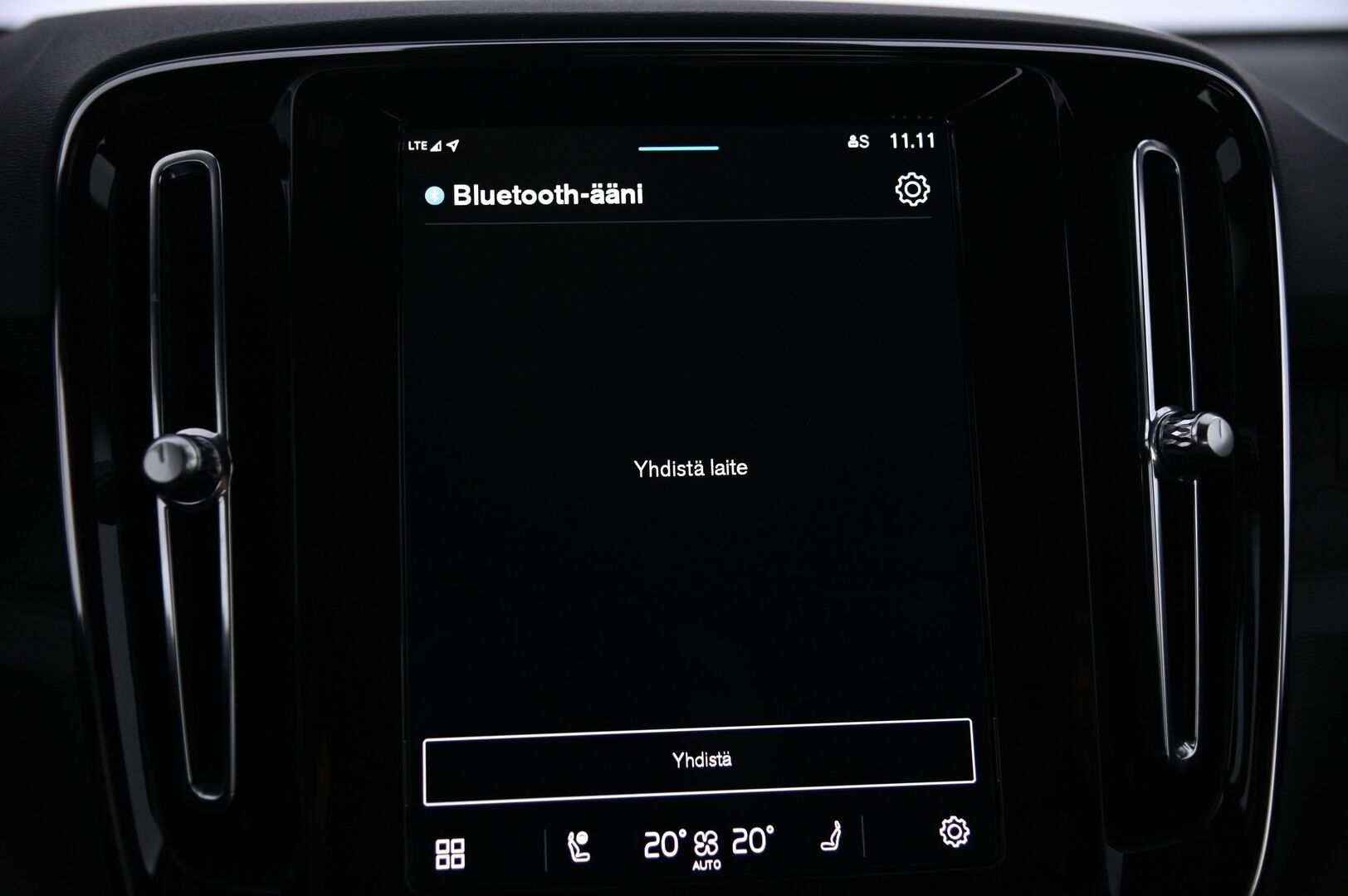 Volvo XC40 2024 Recharge Single Plus *VOC / ACC / Navi / P.kamera / Ilmalämpöpumppu* - 3,99 % KORKOTARJOUS TÄHÄN AUTOON - *Tehdastakuu Voimassa: 100tkm / 22.03.2027 // 2x Renkaat Aluvanteilla!