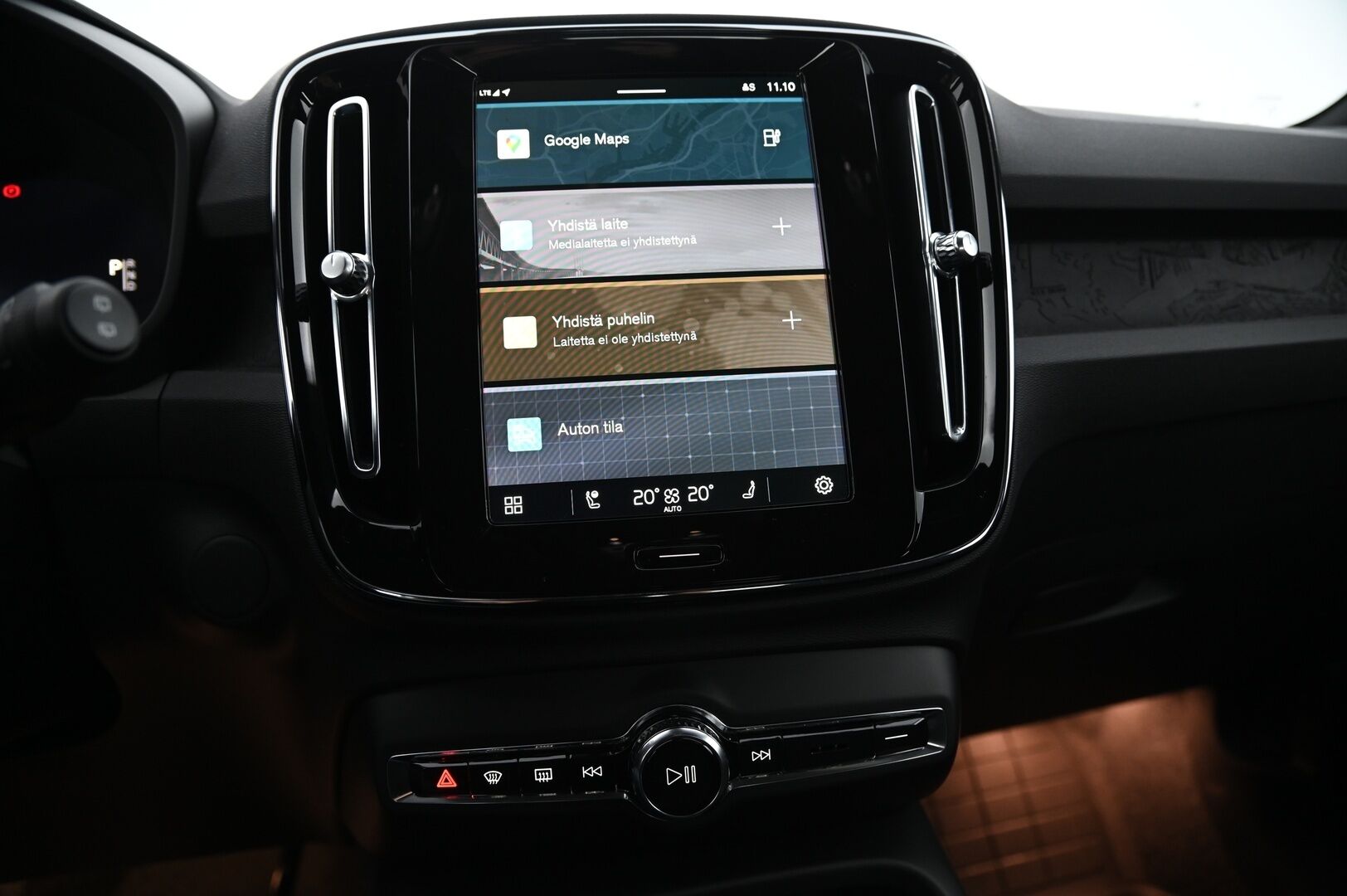 Volvo XC40 2024 Recharge Single Plus *VOC / ACC / Navi / P.kamera / Ilmalämpöpumppu* - 3,99 % KORKOTARJOUS TÄHÄN AUTOON - *Tehdastakuu Voimassa: 100tkm / 22.03.2027 // 2x Renkaat Aluvanteilla!
