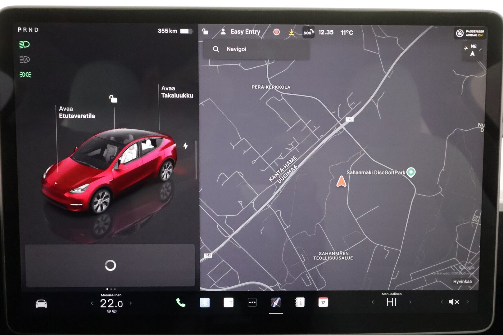 Tesla Model Y 2024 Long Range * Koukku / ILP / ACC / Matrix-LED / Lasikatto / P.kamera / Muistipenkki / Premium Audio * - 1-om Suomi-auto / Akku kuntotarkastettu / 2x Latauskaapelit / Kahdet renkaat 