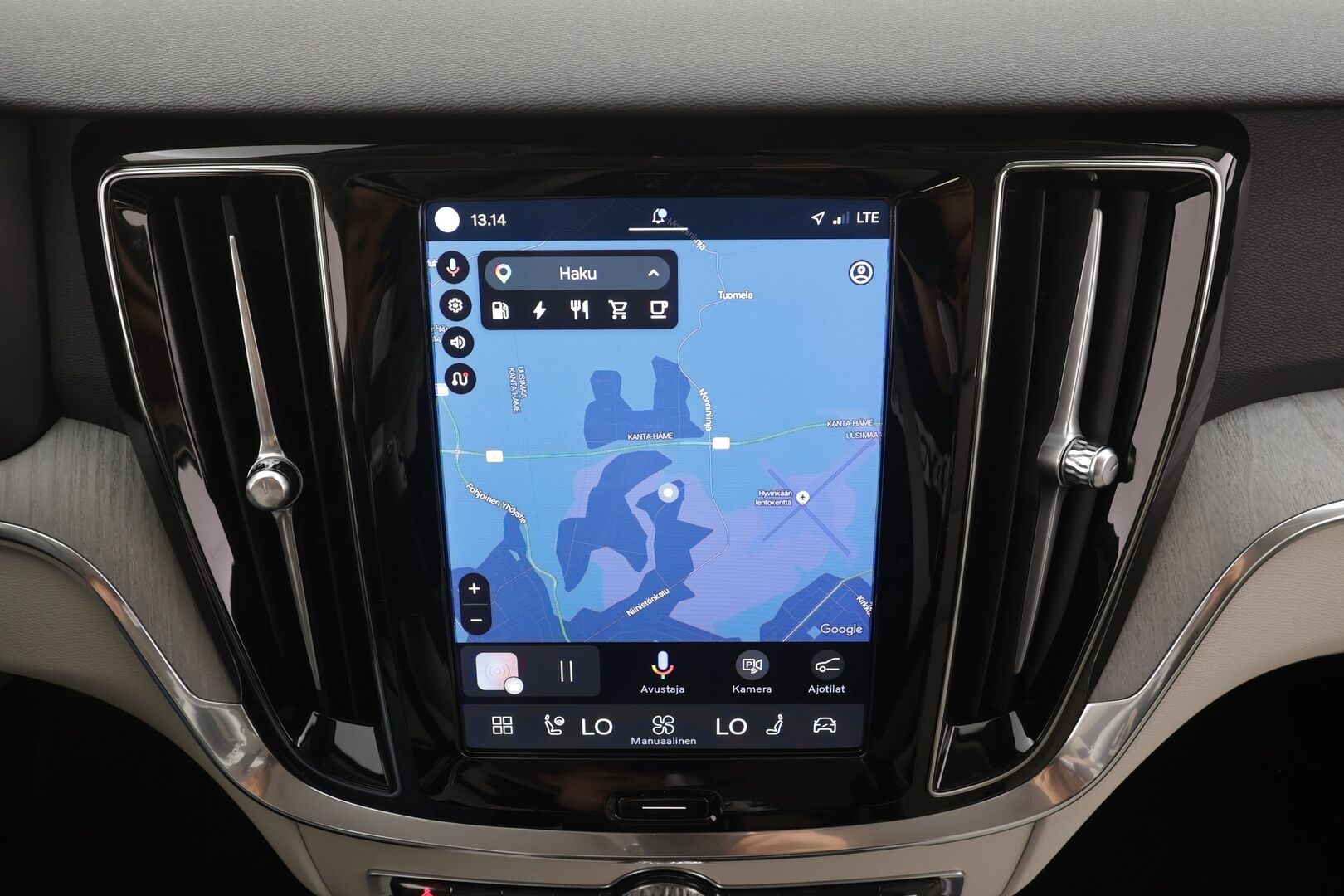 Volvo V60 2024 T8 AWD Long Range High Performance Plus Bright aut - | Lisälämmitin | ACC | P.Kamera | Full-LED | Sporttinahat Muistilla | Kaistavahti | Katveavustin | Navi | Keyless | 1-om Suomi-auto | Kahdet renkaat | 2x Latauskaapelit | Merkkihuollot |