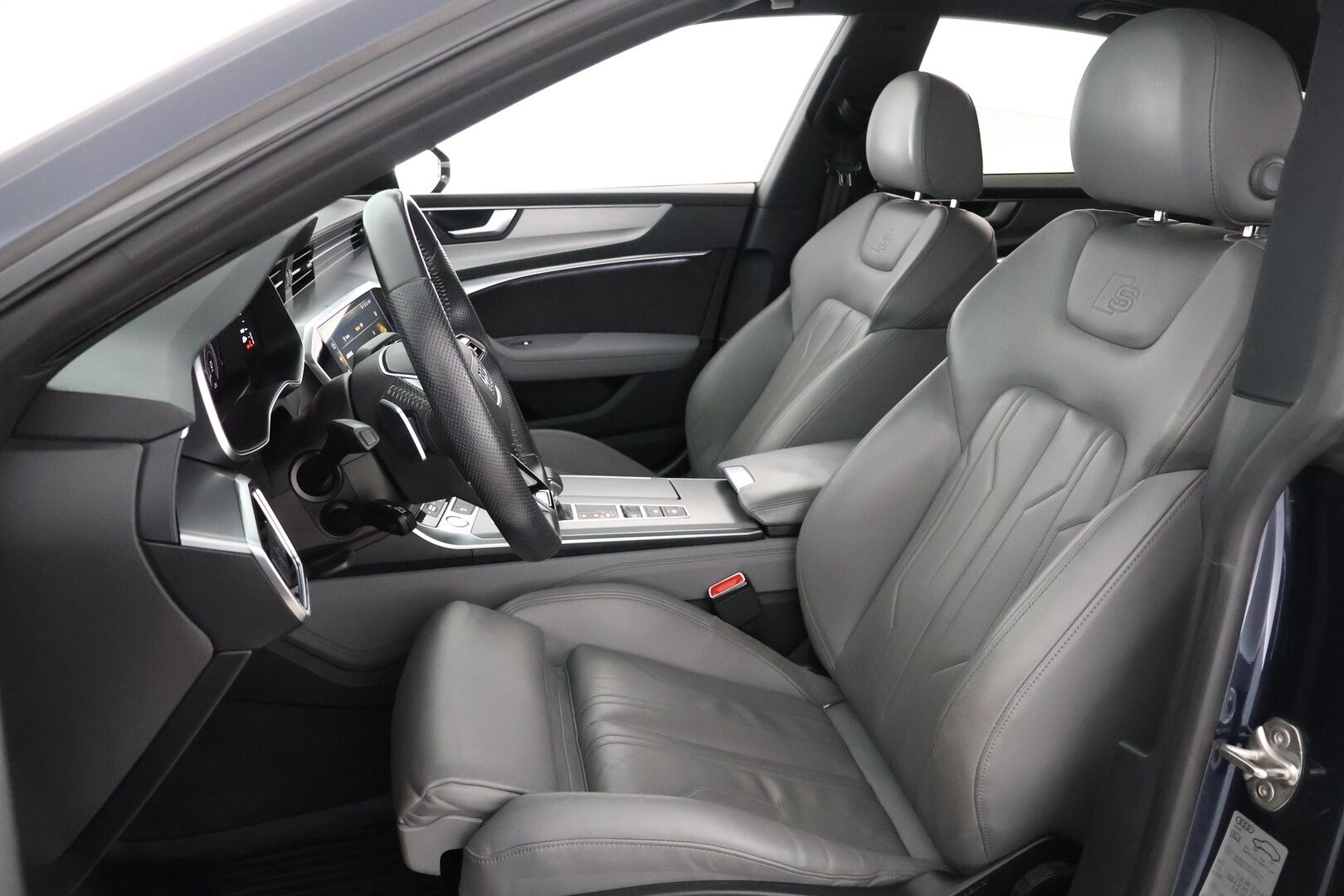 Audi A7 2020 Business Sport 55 TFSI e quattro S tronic S-Line - | Laser-Matrix | 360° | Bang&Olufsen | Kattoluukku | Apple&Android | Flat Bottom | Virtual Cockpit