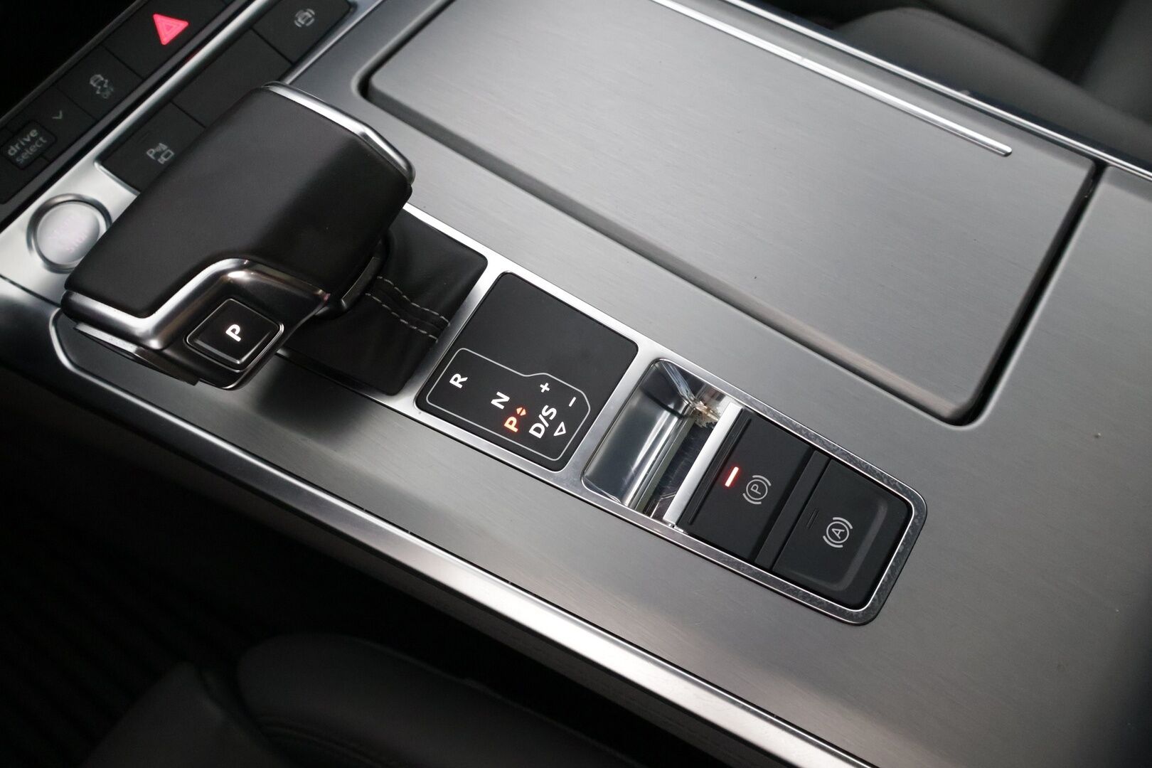 Audi A7 2020 Business Sport 55 TFSI e quattro S tronic S-Line * Bang & Olufsen / ACC / Panorama / 360-Kamera / HD Matrix LED * - * Todella näyttävä ja hyvin varusteltu, merkkihuollettu yksilö! *