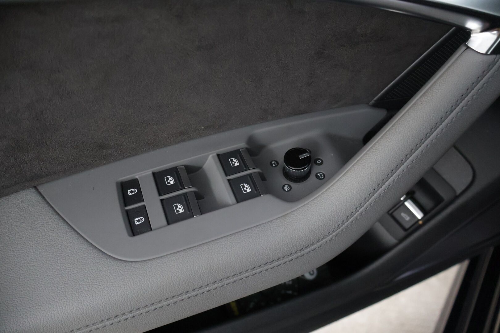 Audi A7 2020 Business Sport 55 TFSI e quattro S tronic S-Line * Adapt. Cruise / Panorama / 360-Kamera / Bang&Olufsen * - 3,99 % KORKOTARJOUS TÄHÄN AUTOON - * Loistavat varusteet / Todella näyttävä yksilö*