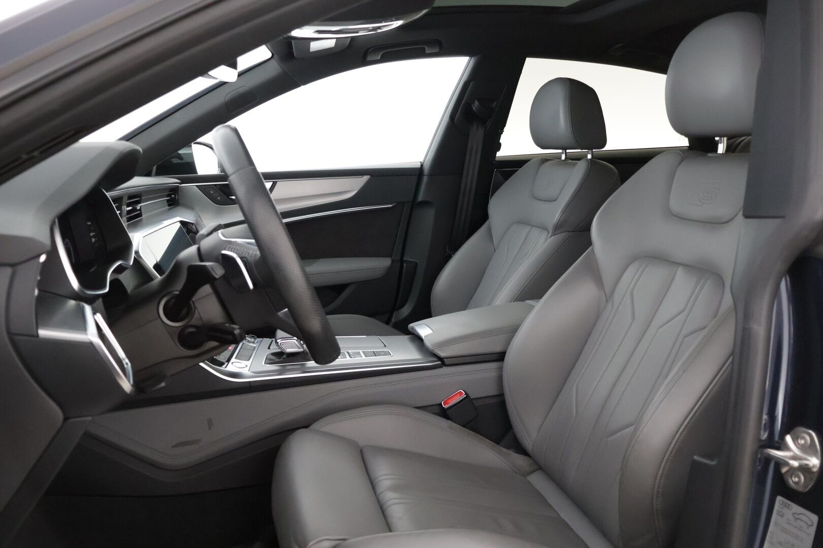 Audi A7 2020 Business Sport 55 TFSI e quattro S tronic S-Line * Bang & Olufsen / ACC / Panorama / 360-Kamera / HD Matrix LED * - * Todella näyttävä ja hyvin varusteltu Neliveto Audi, merkkihuollettu yksilö! * - HULLUT JOULUT KORKOTARJOUS 2,49% 