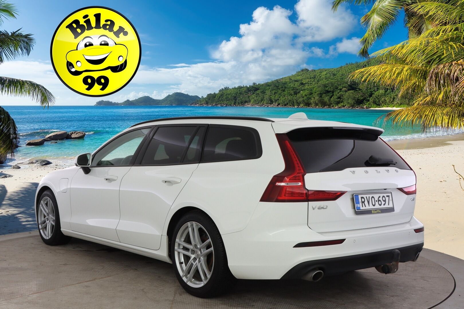 Volvo V60 2020 T6 TwE AWD Momentum aut *Adapt. vakkari / Webasto / VOC / Kaistavahti / Apple&Android / P.kamera / Koukku * - Huippu siisti / Kattavasti varusteltu / Hyvin pidetty!