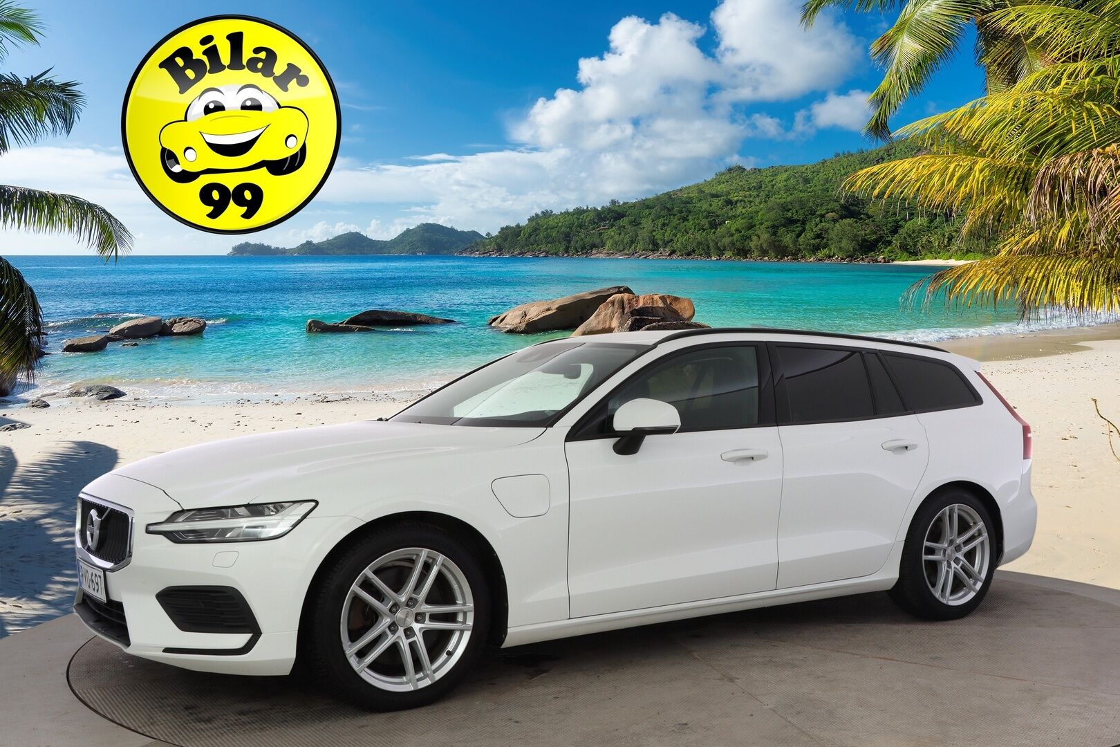 Volvo V60 2020 T6 TwE AWD Momentum aut *Adapt. vakkari / Webasto / VOC / Kaistavahti / Apple&Android / P.kamera / Koukku * - Huippu siisti / Kattavasti varusteltu / Hyvin pidetty!