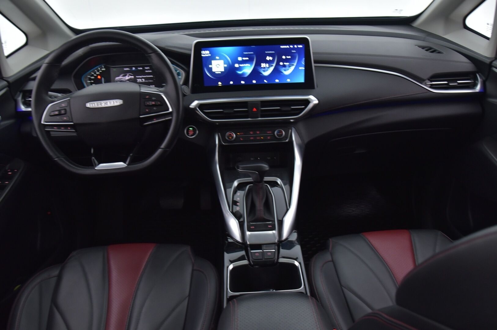 MAXUS EUNIQ 2021 5 Grand Wagon 7 paikkainen - Exclusive - ACC | Nahkasisusta | Sähköpenkki | 360-Kamera | Apple Carplay 