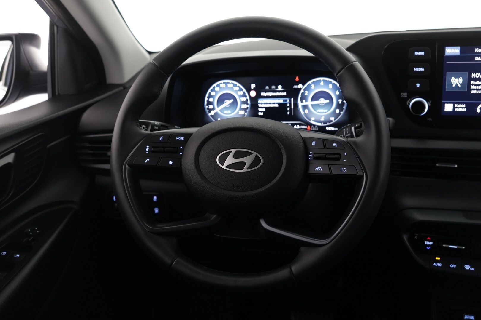 Hyundai i20 Hatchback 2024 1.0 T-GDi 100 hv 7DCT-aut. Comfort MY24 - Ratinlämmitin |P-kamera | Vakkari |2x Renkaat |