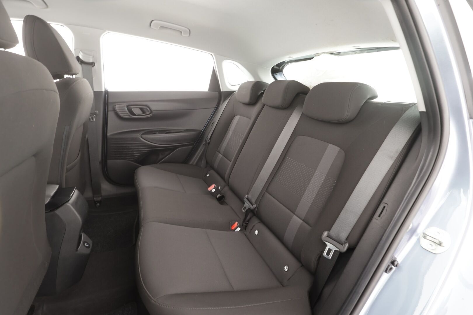 Hyundai i20 Hatchback 2024 1.0 T-GDi 100 hv 7DCT-aut. Comfort MY24 - | Vakkari | Kaistavahti | P.Kamera | LED | Digimittari | Keyless | Ratinlämmitin | Tehdastakuu | Suomi-auto | Kahdet renkaat aluvanteilla | 
