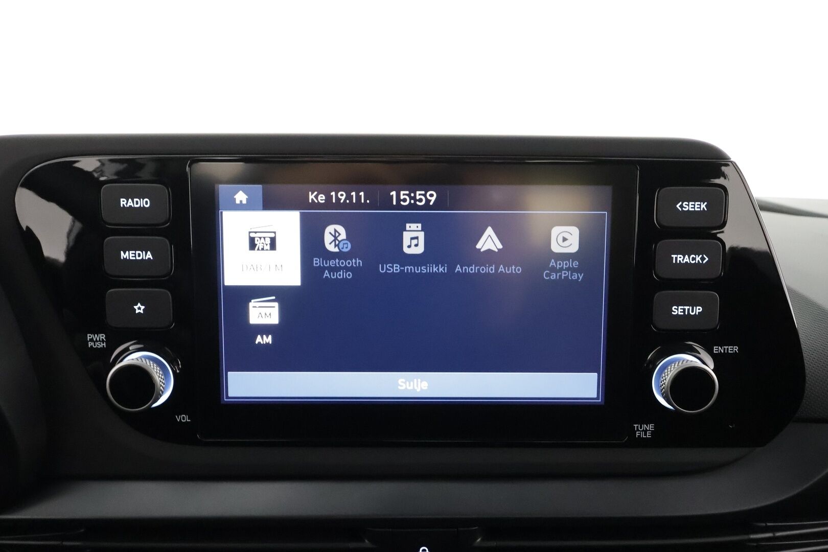 Hyundai i20 Hatchback 2024 1.0 T-GDi 100 hv 7DCT-aut. Comfort MY24 * Vakkari / P.kamera / LED / Digimittaristo / Ratinlämmitin / KeylessGo * - HULLU BLACKWEEK 2,49% KORKOTARJOUS - Suomi-auto / Kahdet renkaat aluvanteilla / Merkkihuollettu