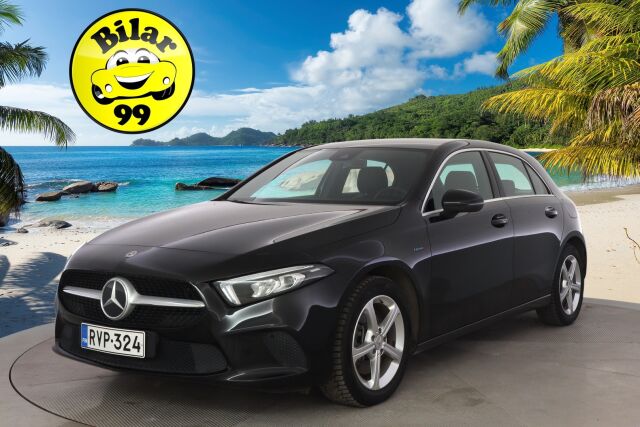 MERCEDES-BENZ A 2020