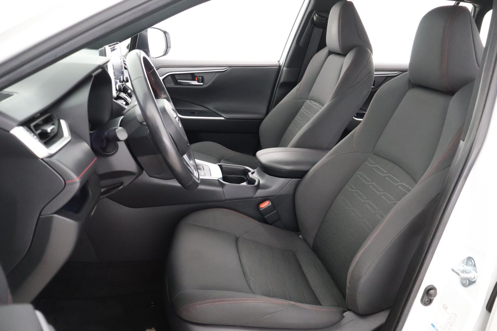 Toyota RAV4 2022 2,5 Hybrid AWD-i Active - Adapt. Vakkari | P. Kamera | Koukku | P. Tutkat | Merkkihuollettu
