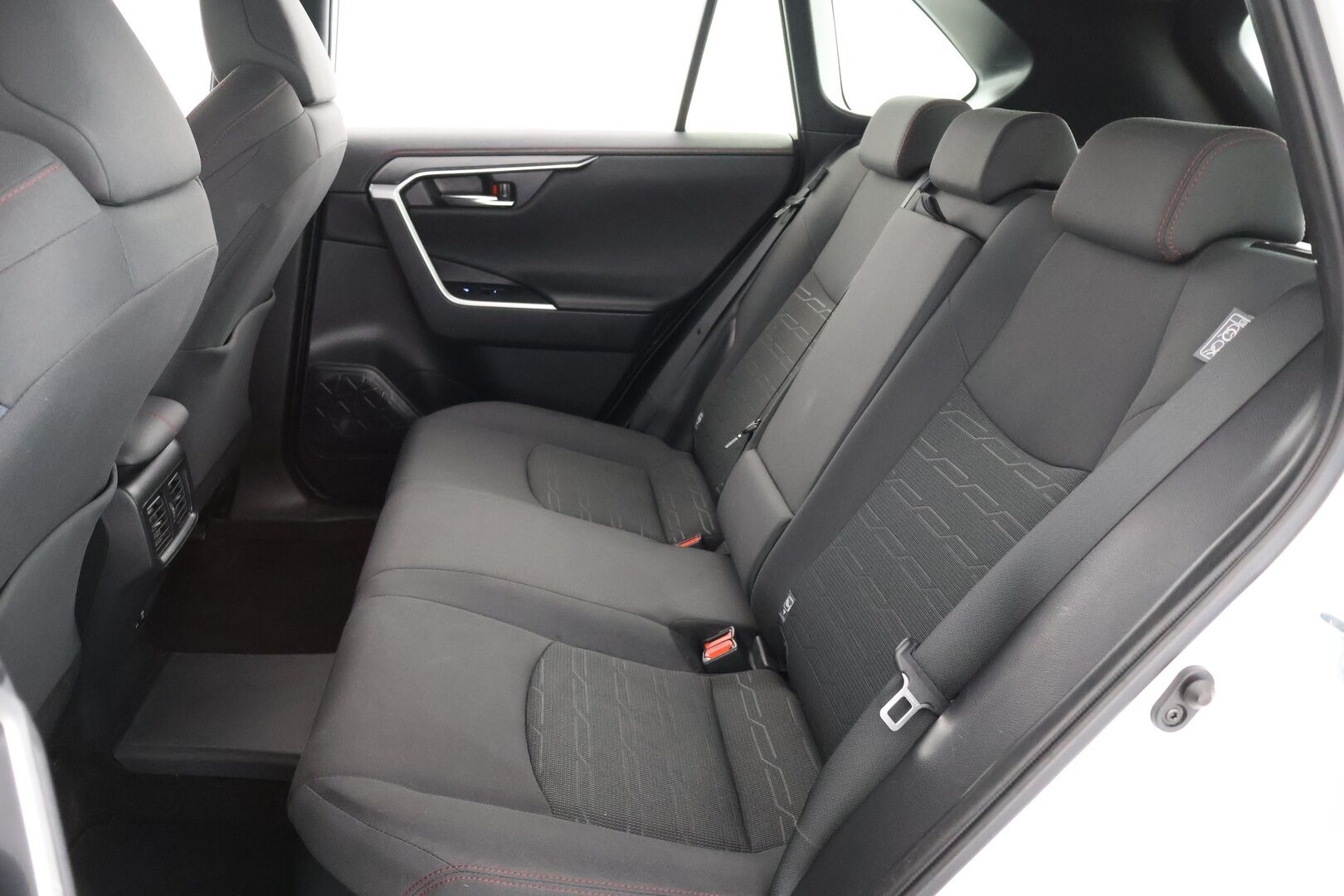 Toyota RAV4 2022 2,5 Hybrid AWD-i Active - Adapt. Vakkari | P. Kamera | Koukku | P. Tutkat | Merkkihuollettu