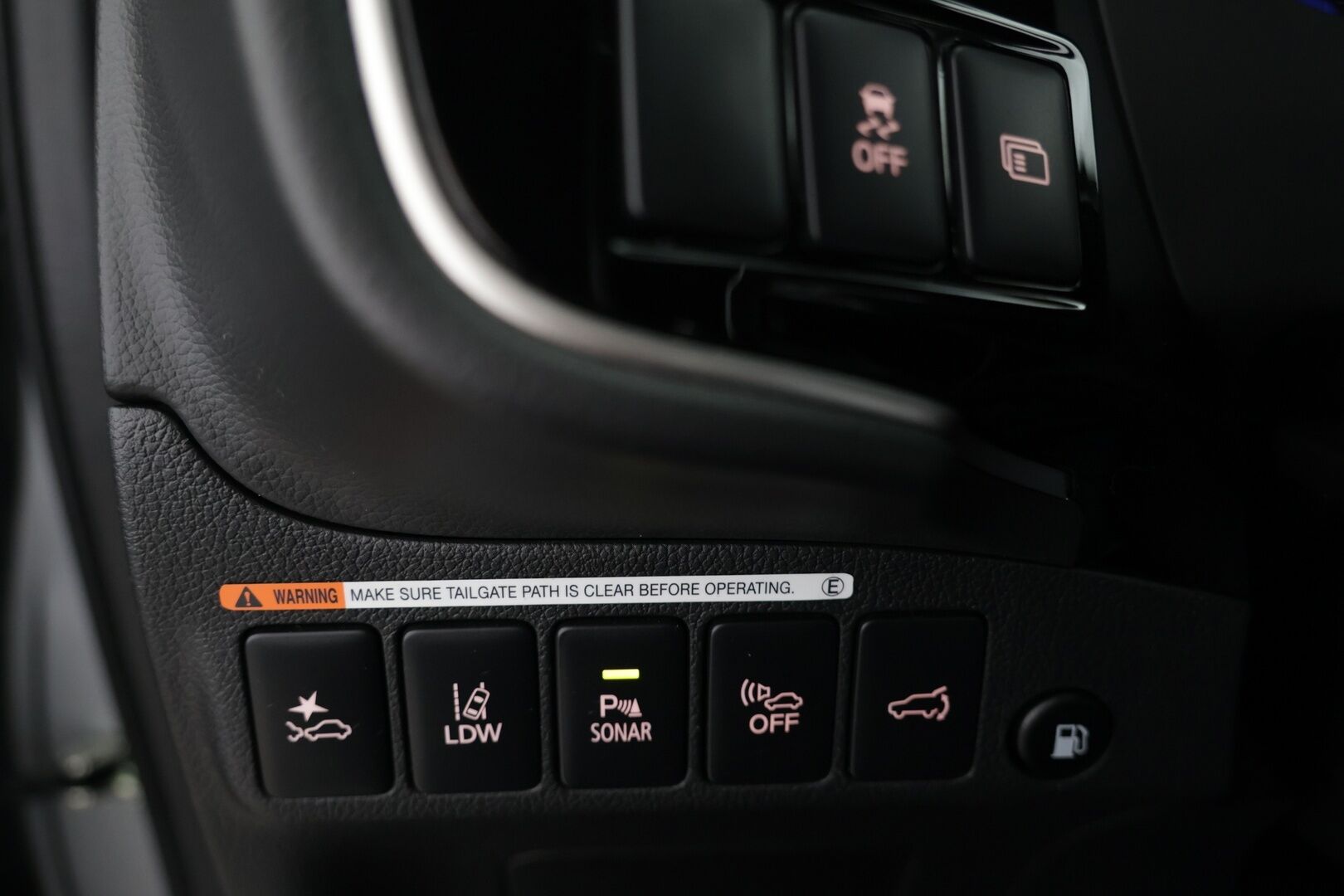 Mitsubishi Outlander PHEV 2020 Intense Business 4WD 5P - | Timanttinahat | ACC | Sähköpenkit | Upea yksilö