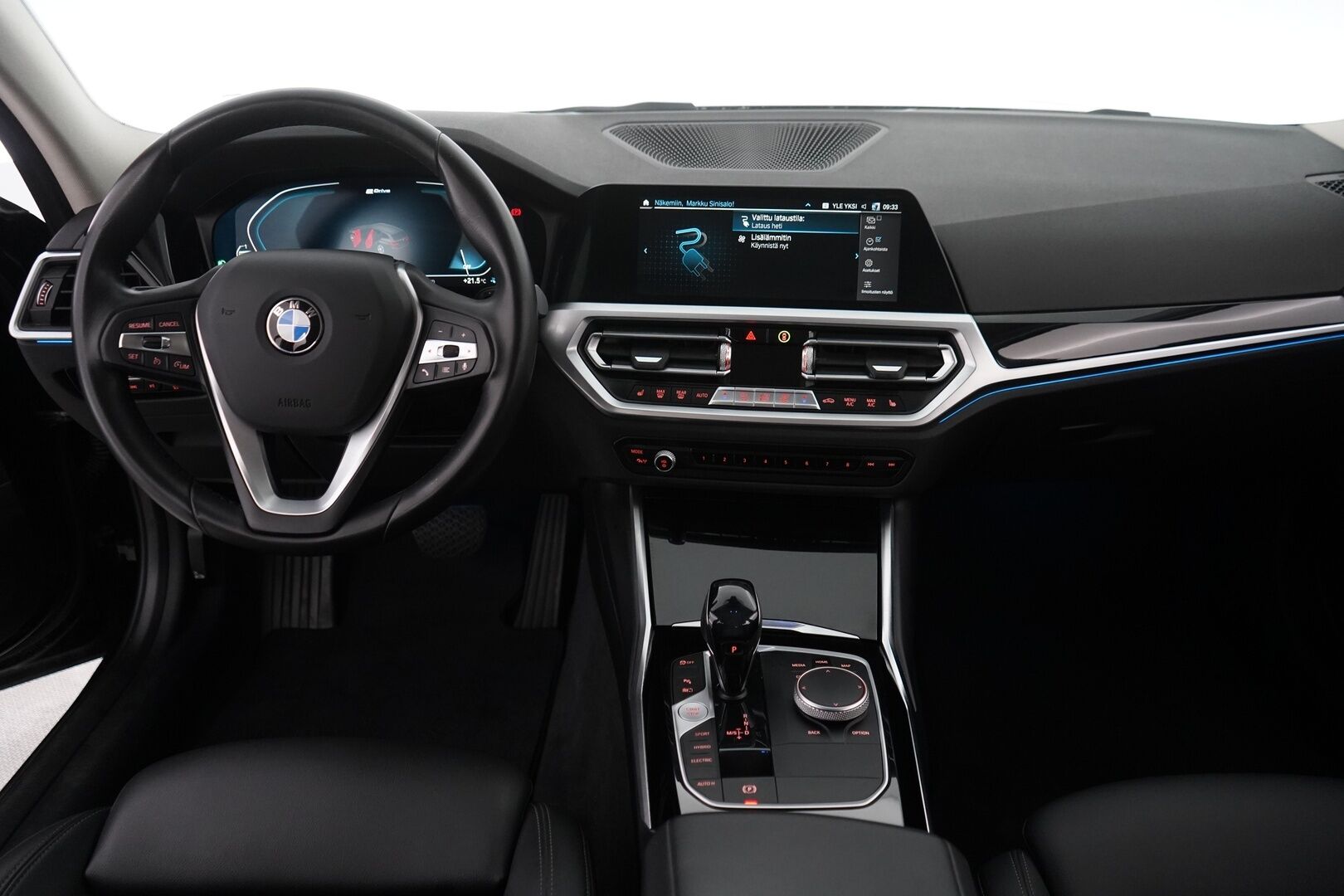 BMW 330E 2021 G21 Touring 330e Business Sport *Digimittari / Harman&Kardon / P.Kamera / Vakkari / Sporttipenkit / Koukku / Apple&Android* - Juuri huollettu / Kahdet vanteet / Säännöllinen huoltohistoria / Katsastus 5.2027