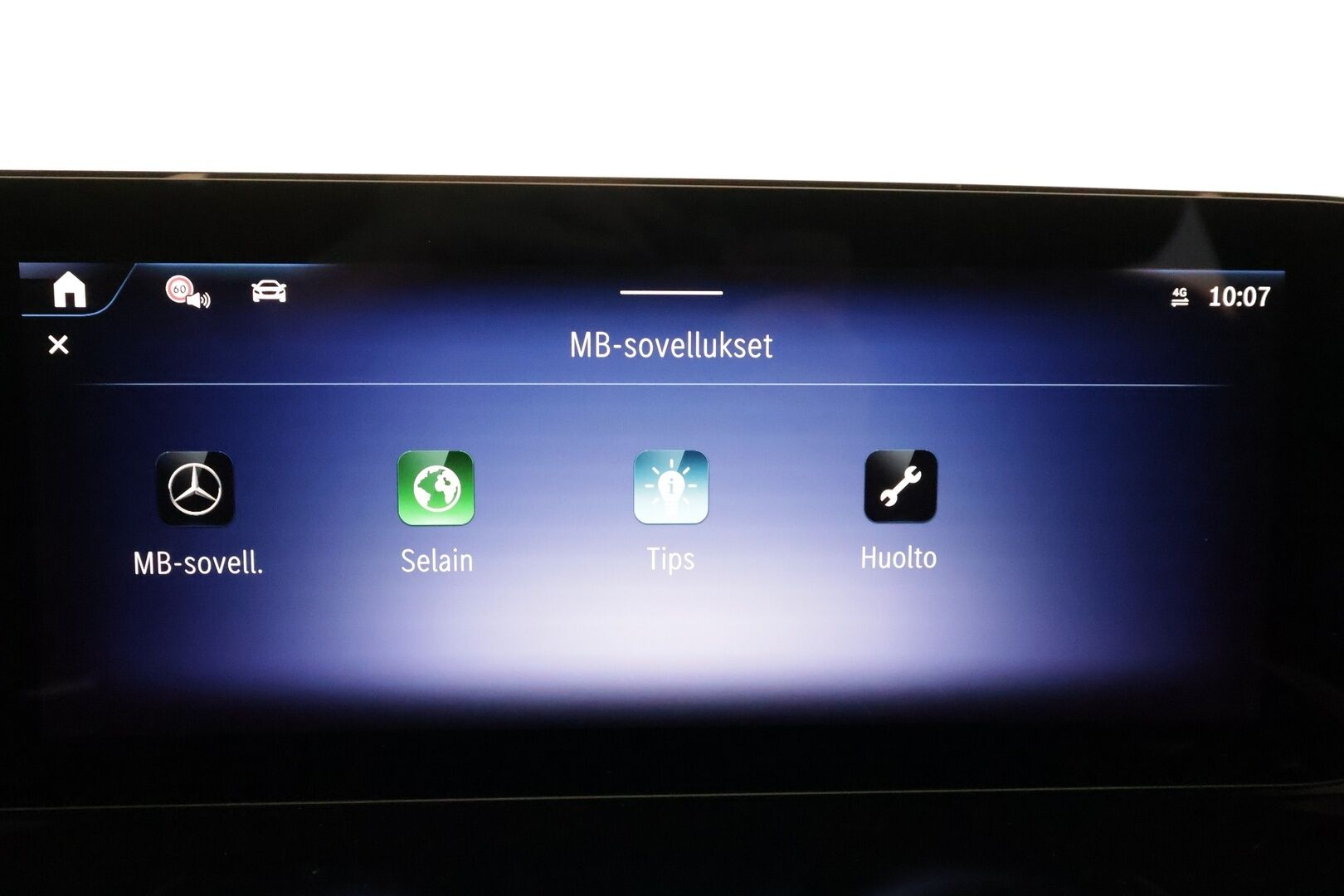 Mercedes-Benz EQB 2024 350 4MATIC AMG Line - | DIstronic Pro | Lisälämmitin | Koukku | P.Kamera | High Performance LED | Widescreen | Apple&Android | Suomi-auto | Kahdet Renkaat |