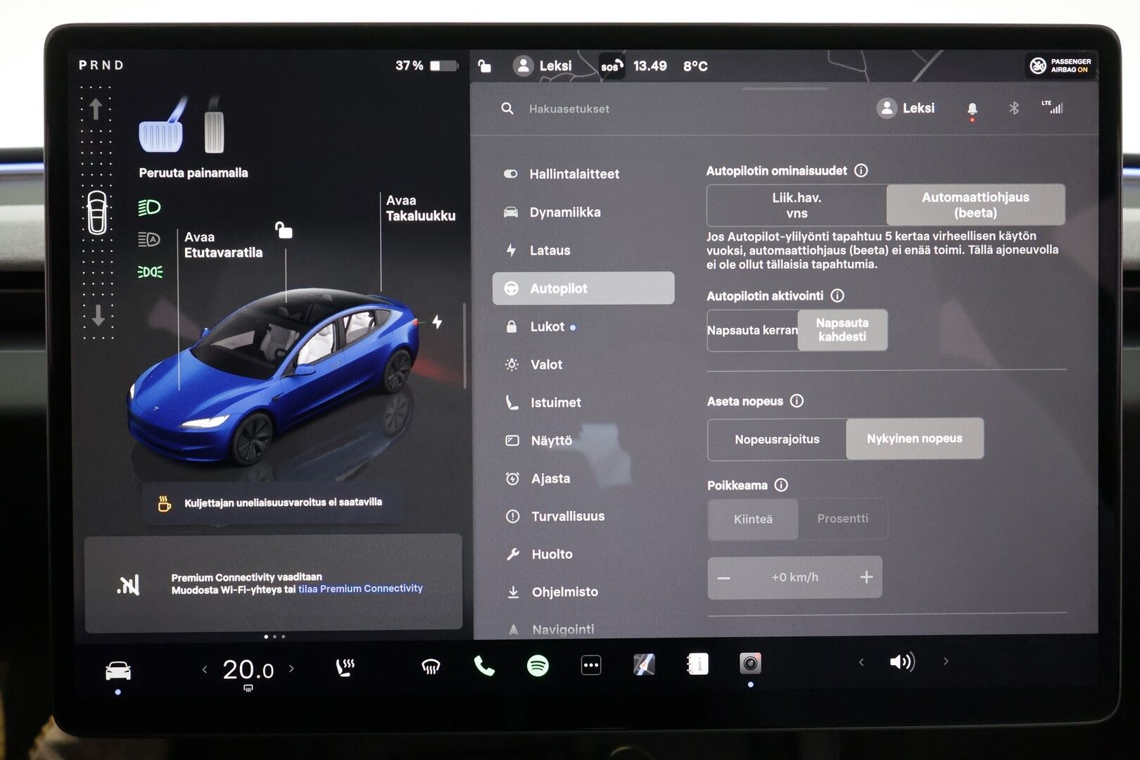 Tesla Model 3 2024 Long Range * Koukku / ILP / ACC / Lasikatto / Matrix-LED / P.Kamera / Ilmastoitu Muistipenkki / Premium Audio * - Suomi-auto / Kahdet renkaat aluvanteilla