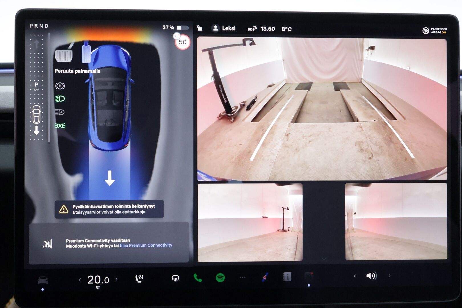 Tesla Model 3 2024 Long Range * Koukku / ILP / ACC / Lasikatto / Matrix-LED / P.Kamera / Ilmastoitu Muistipenkki / Premium Audio * - Suomi-auto / Kahdet renkaat aluvanteilla