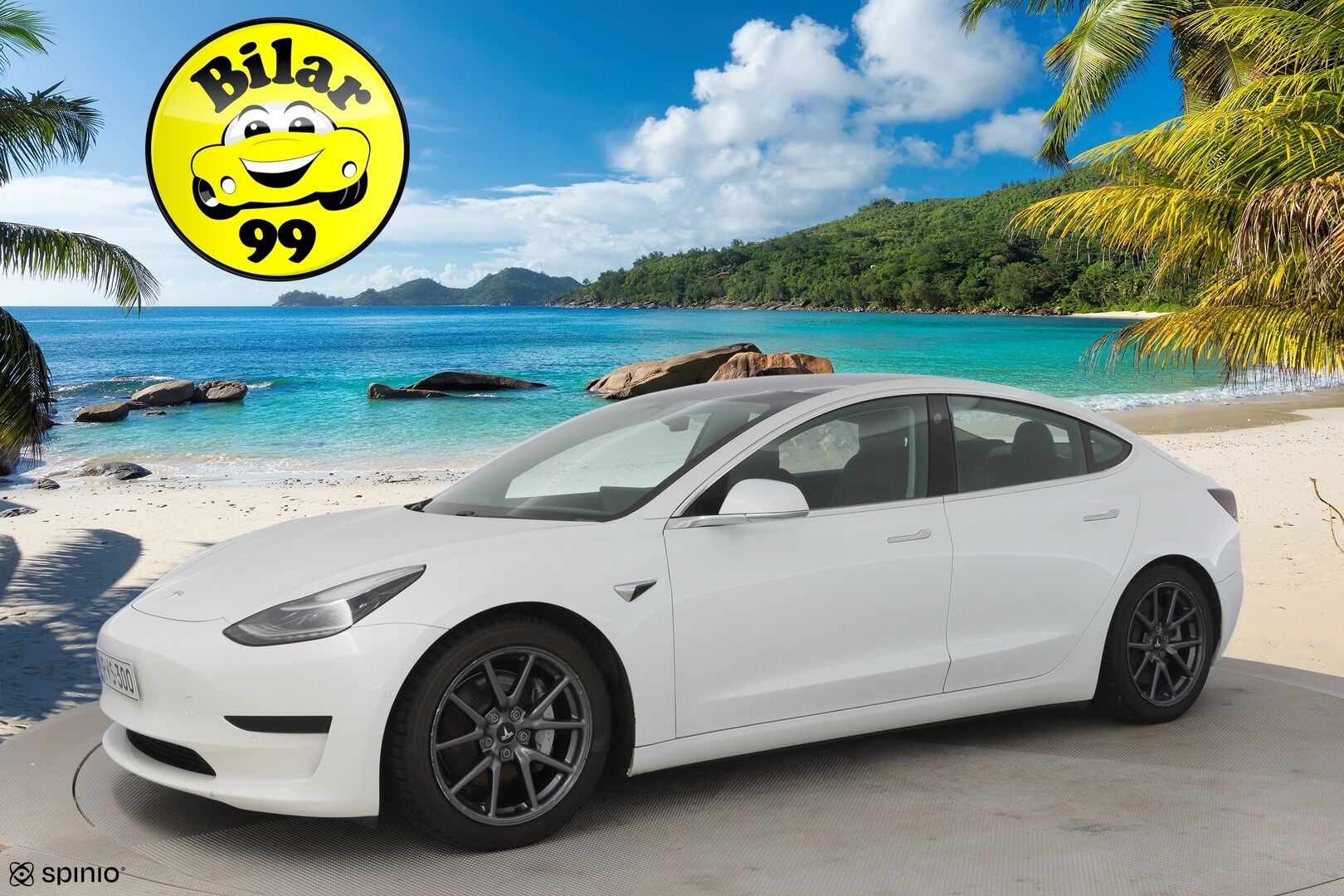 TESLA MODEL 3 2020 Standard Range Plus / Autopilot / Vetokoukku / Lasikatto / Premium Audio Sentry / Peruutuskamera - Kahdet renkaat / Takuuta jäljellä