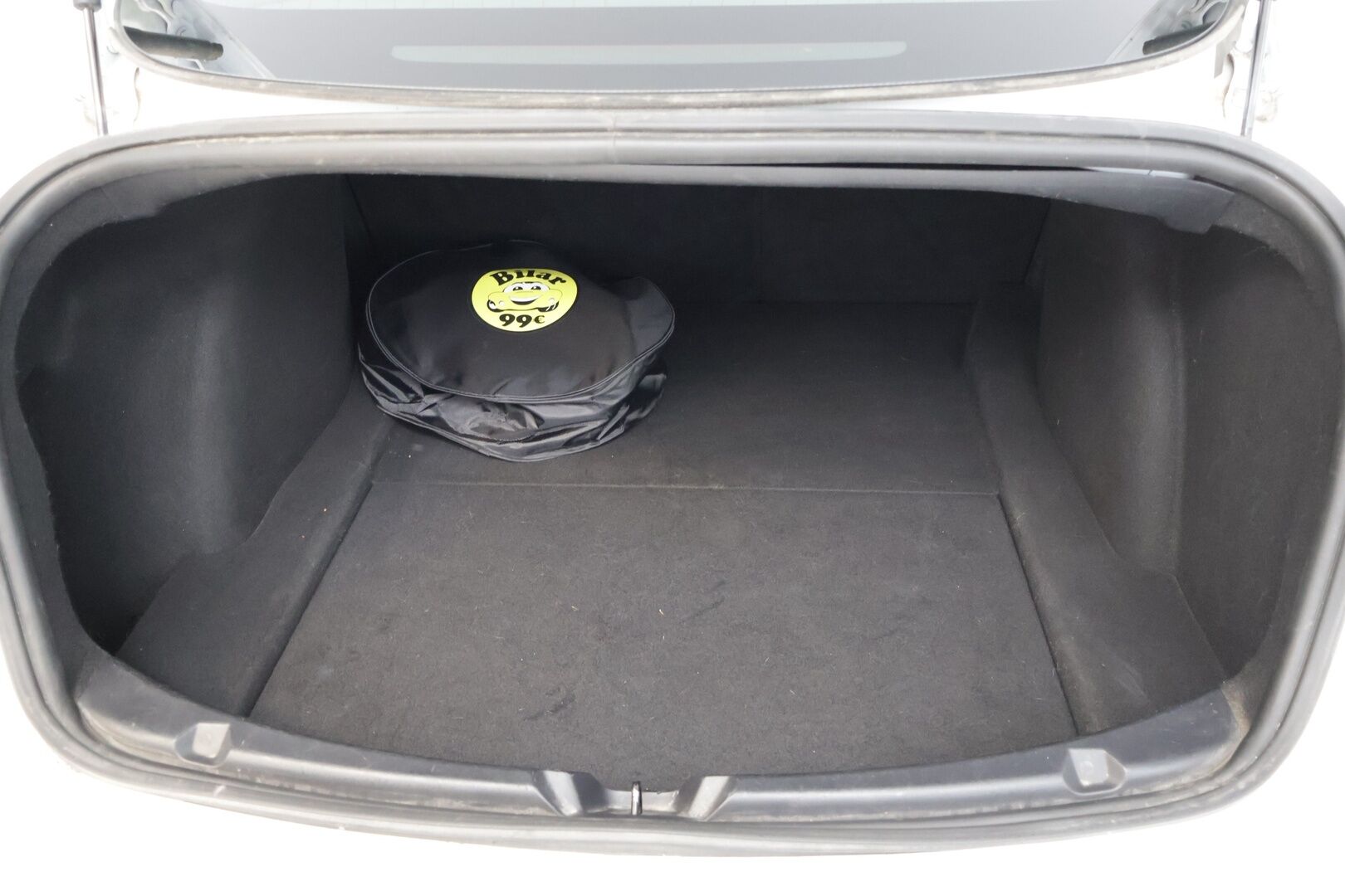 TESLA MODEL 3 2020 Standard Range Plus / Autopilot / Vetokoukku / Lasikatto / Premium Audio Sentry / Peruutuskamera - Kahdet renkaat / Takuuta jäljellä