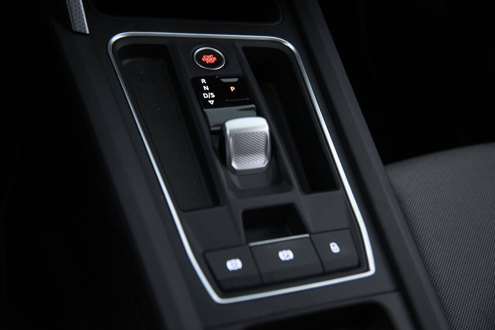 SEAT LEON SPORTSTOURER 2021 1,5 eTSI 150 Hybrid Style DSG ** Webasto / Adapt. vak / Vetokoukku / Full Link / Kaistavahti **