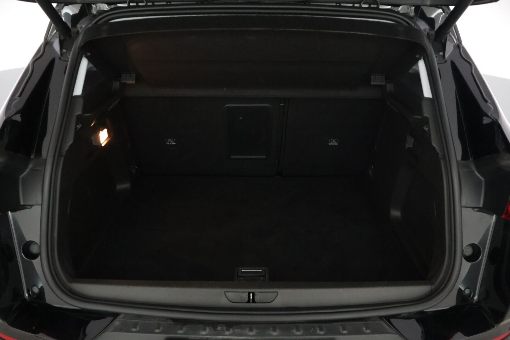 OPEL GRANDLAND X 2020 PHEV Executive 300 Turbo A8 AWD - *Adapt.Vakkari / Ilmastoidut Nahkapenkit / Peruutuskamera / Muistipenkit / Vetokoukku / KeylessGo*