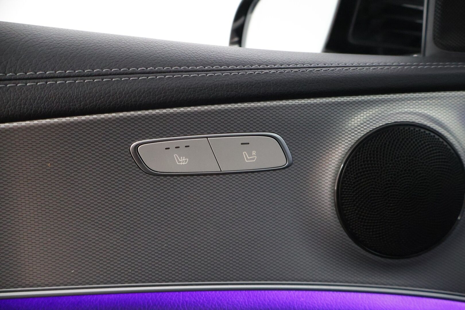 Mercedes-Benz E 2020 300 de T A Business AMG Edition EQ Power *Distronic+ / Multibeam LED / Widescreen / P.Kamera / BLIS / Vetokoukku* - Adapt. Vakkari / Ambient valaistus / Viimeisin huolto 143tkm kohdalla! - HULLUT AVAJAISHULINAT KORKOTARJOUS 3,29 %