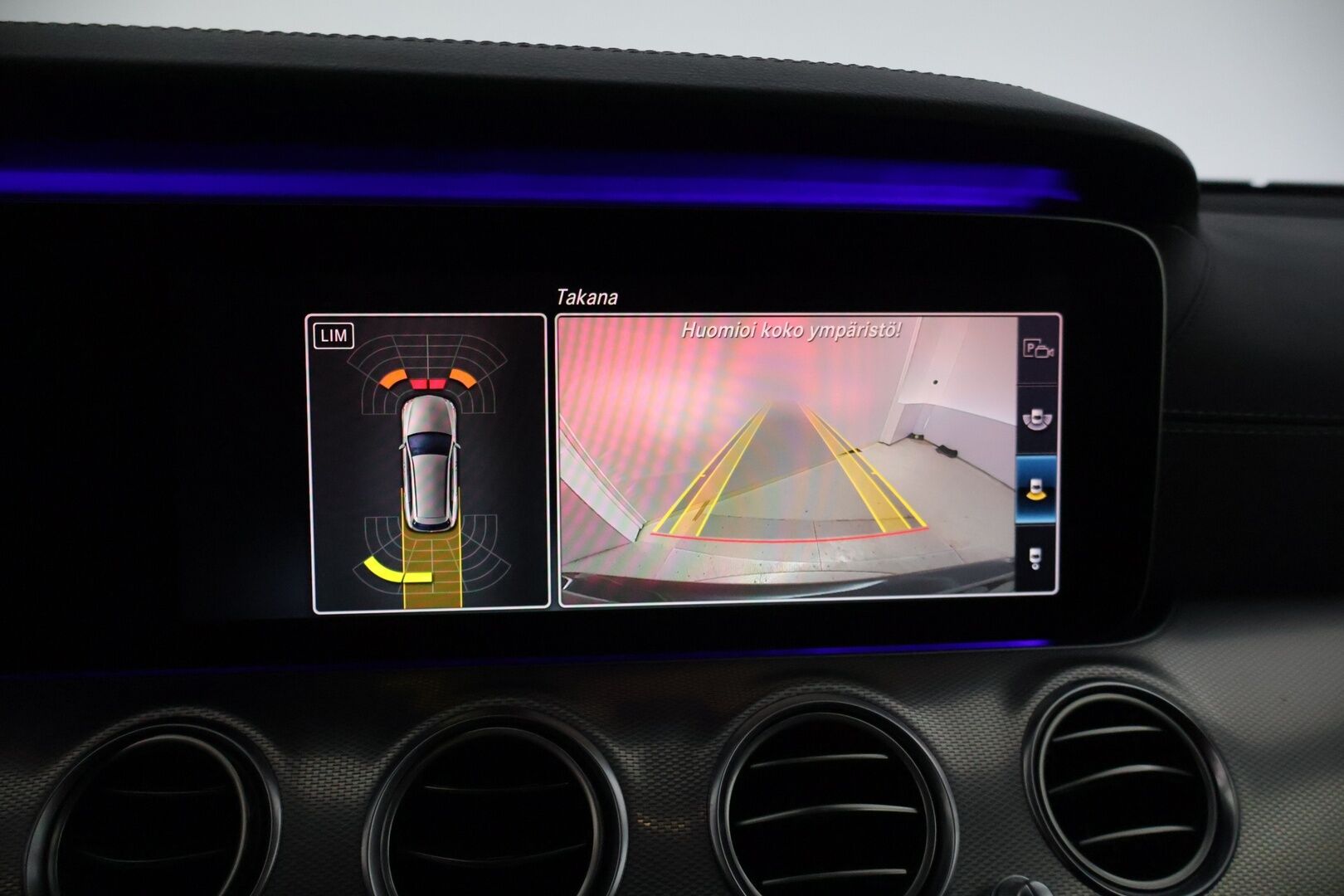 Mercedes-Benz E 2020 300 de T A Business AMG Edition EQ Power * Distronic+ / Multibeam LED / Widescreen / P.Kamera / BLIS * - Adapt. Cruise / Vetokoukku / Asialliset varusteet! - Osta nyt, maksa vasta ensi vuonna