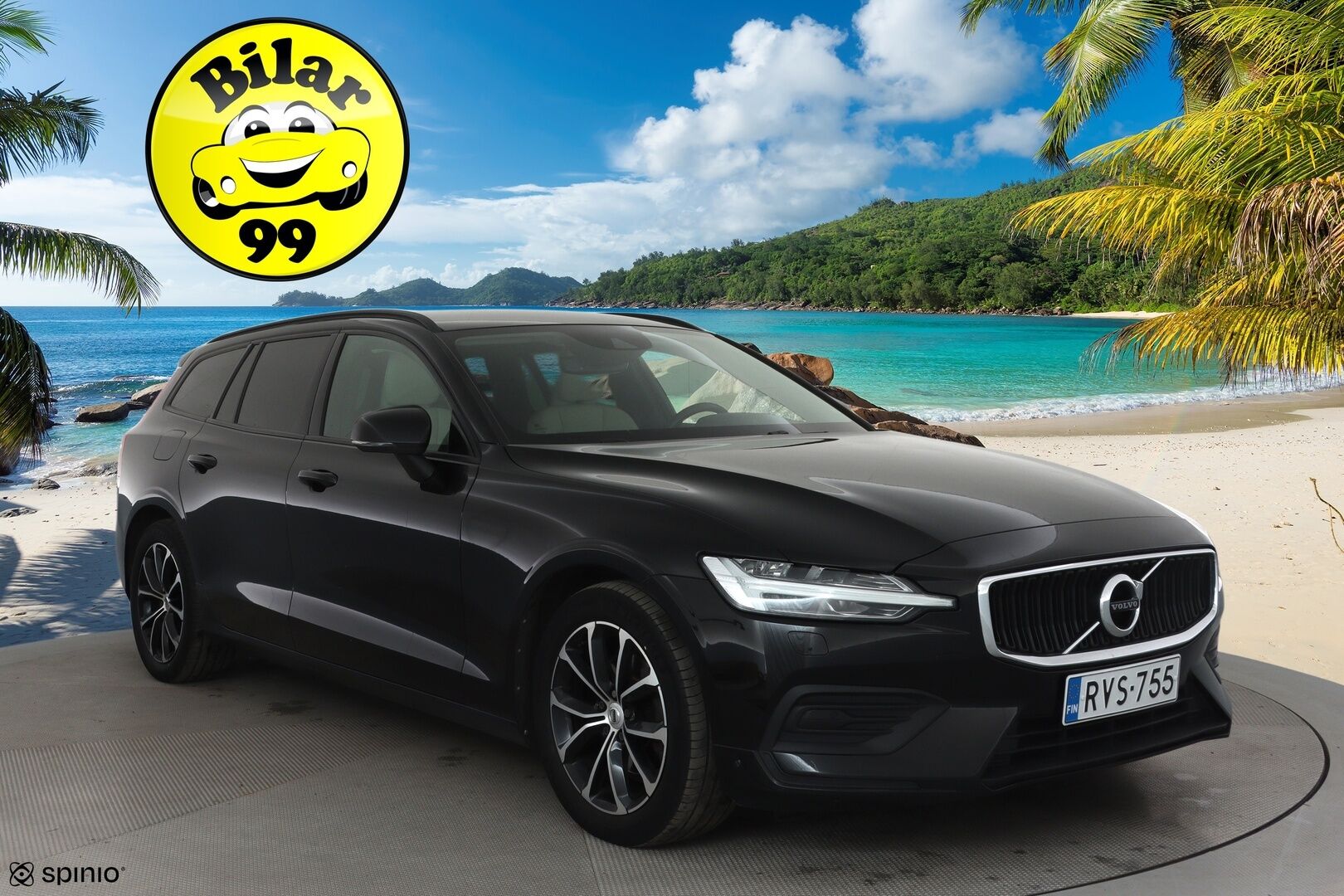 Volvo V60 2020 D4 AWD Momentum aut. *ACC / Webasto / Vaaleat nahat / Navi / LED / Koukku / P.kamera* - Kahdet renkaat aluvanteilla